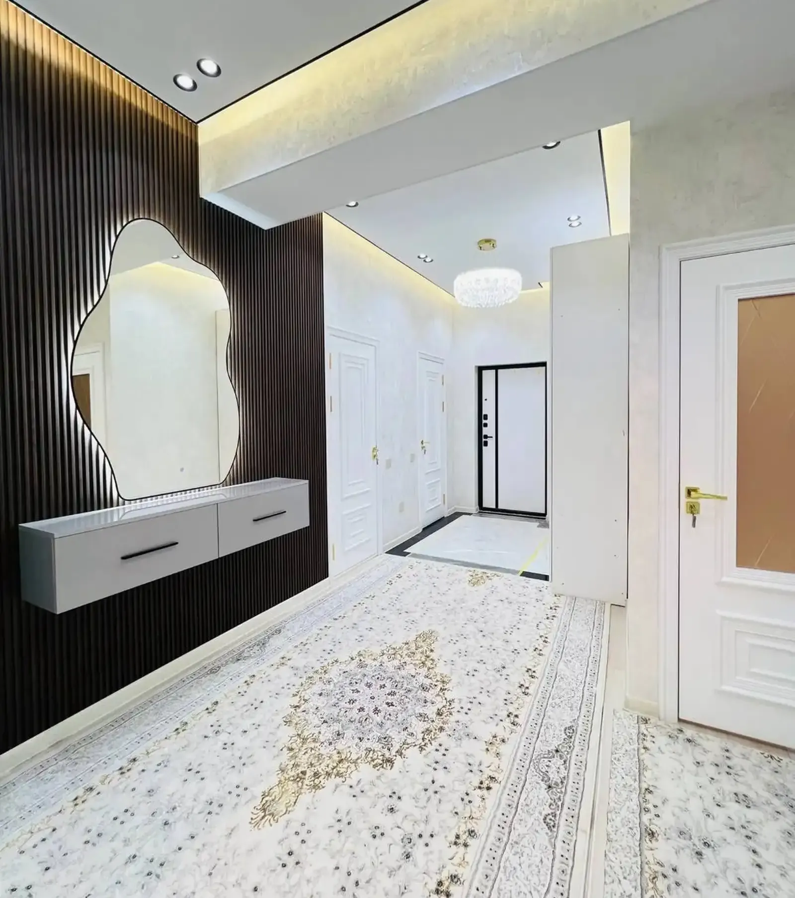 2-комн. квартира, 10 этаж, 70 м², Шохмансур