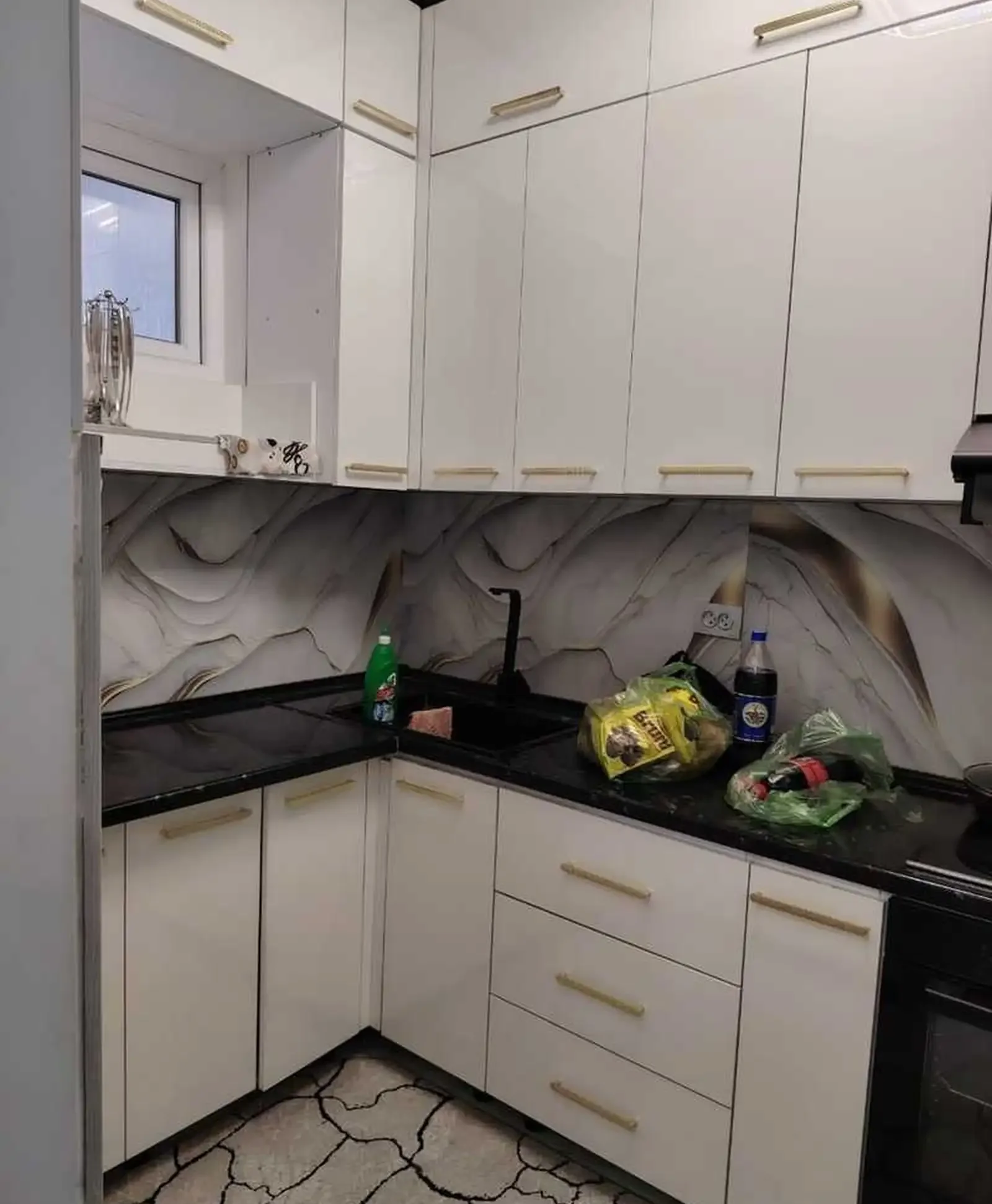 3-комн. квартира, 8 этаж, 70м², Цирк