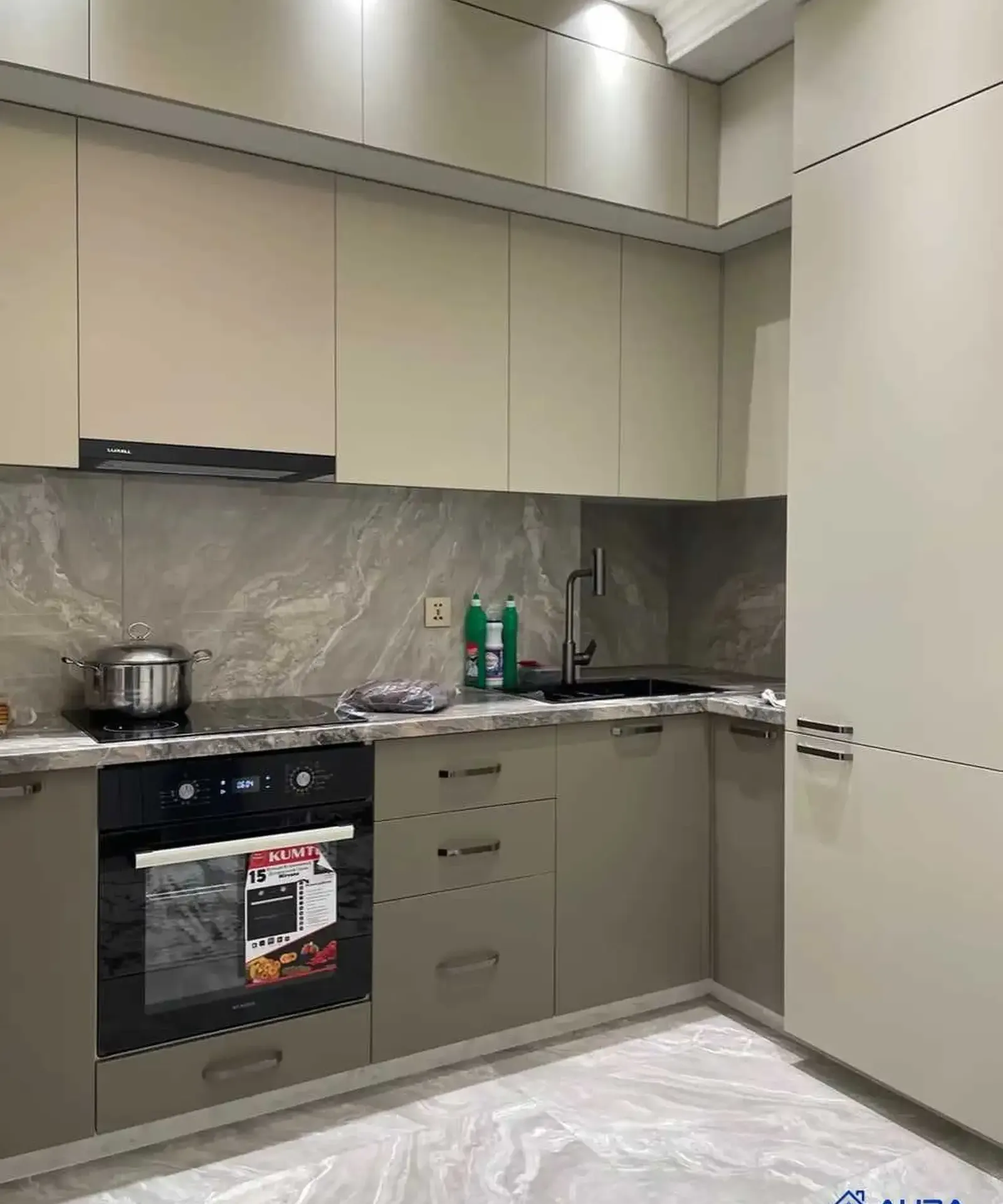 2-комн. квартира, 12 этаж, 60м², Сино, ресторани Шахриер