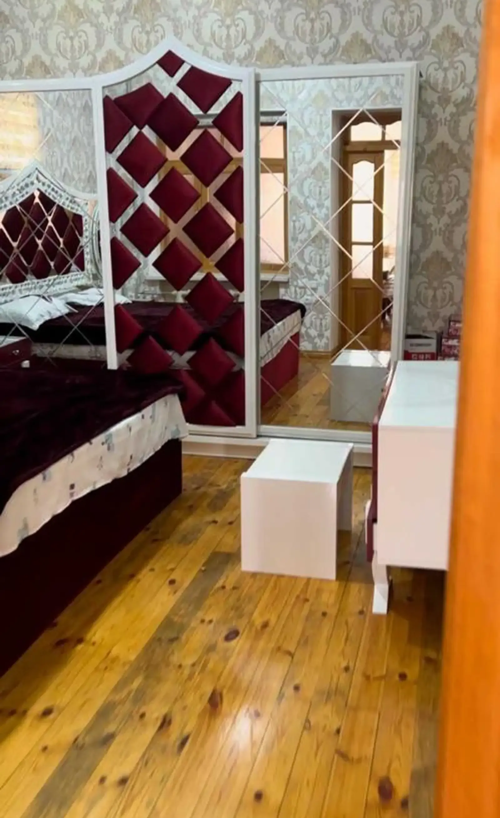 2-этажный, 8 комнатный дом, 360 м², Сомони