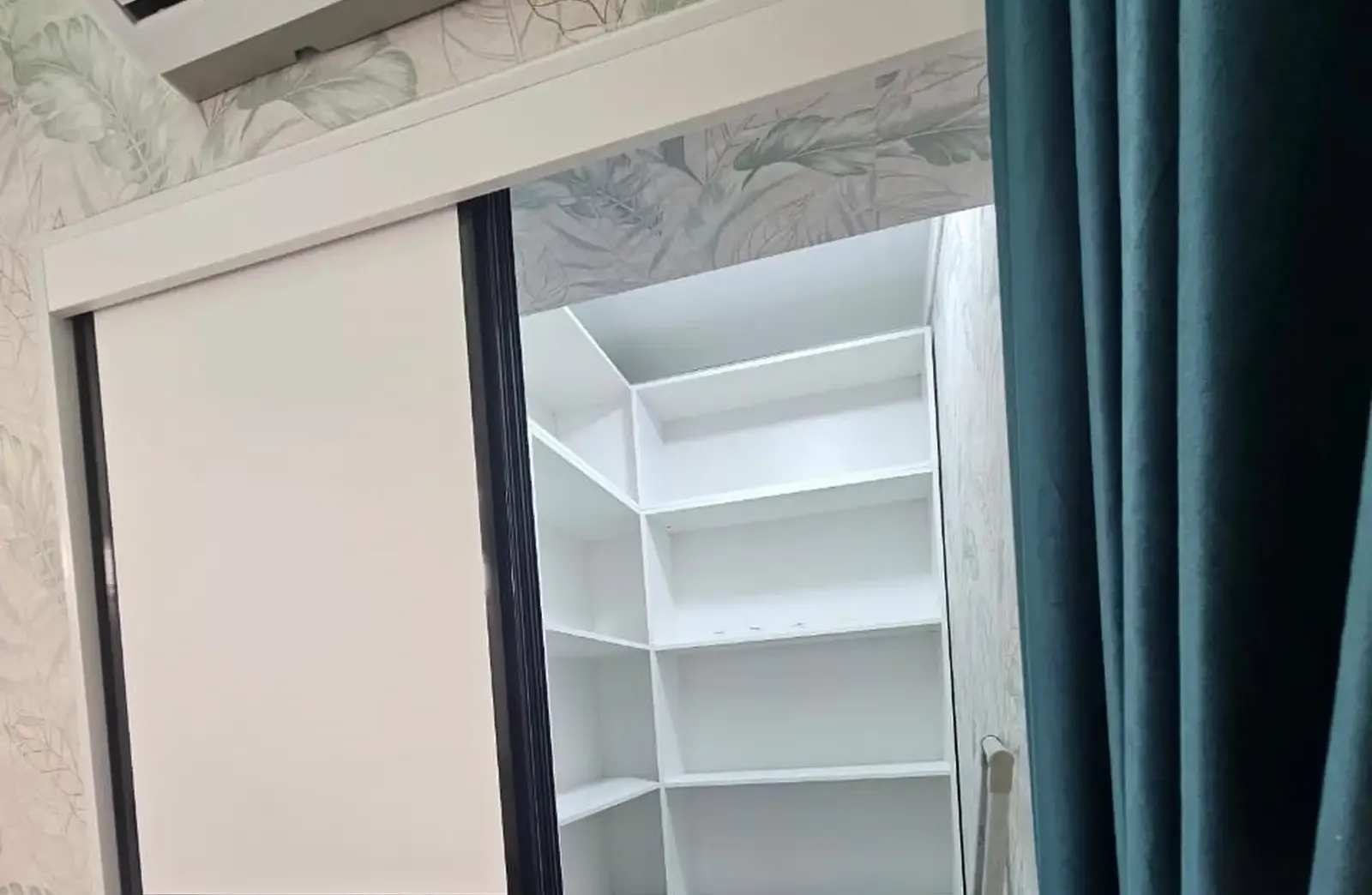 2-комн. квартира, 3 этаж, 77 м², Сино