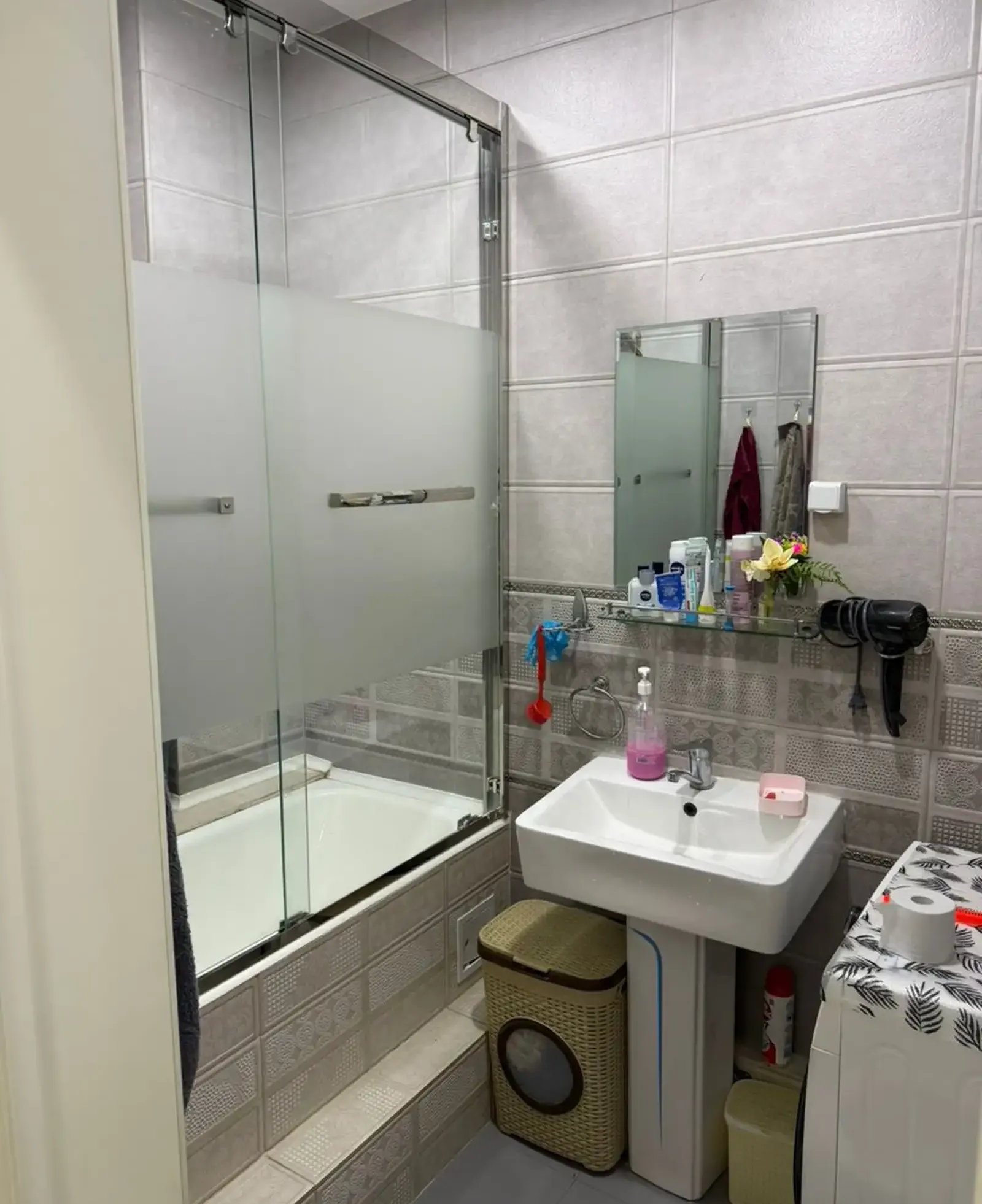 3-комн. квартира, 9 этаж, 120 м², И.Сомони