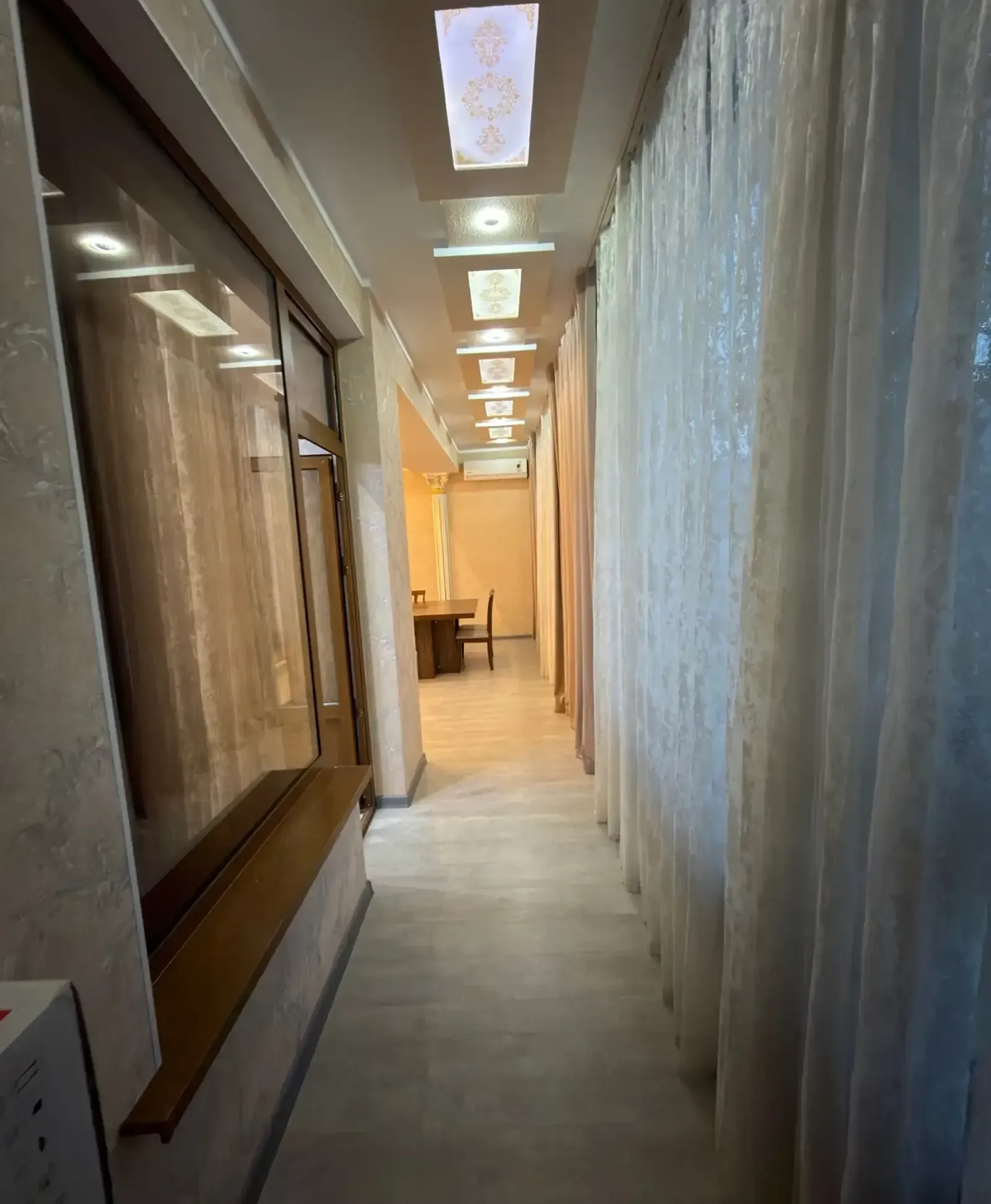 4-комн. квартира, 11 этаж, 200м², Опера Балет/Дом печать