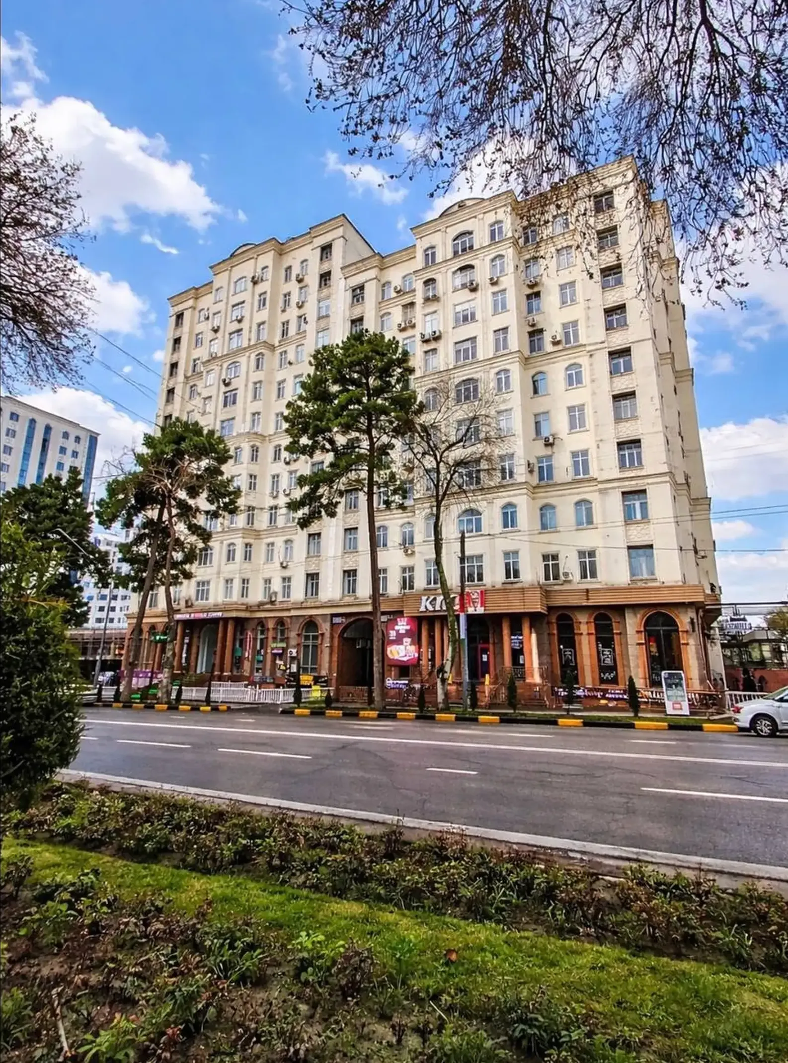 3-комн. квартира, 5 этаж, 90 м², Исмоили Сомони, Водонасос