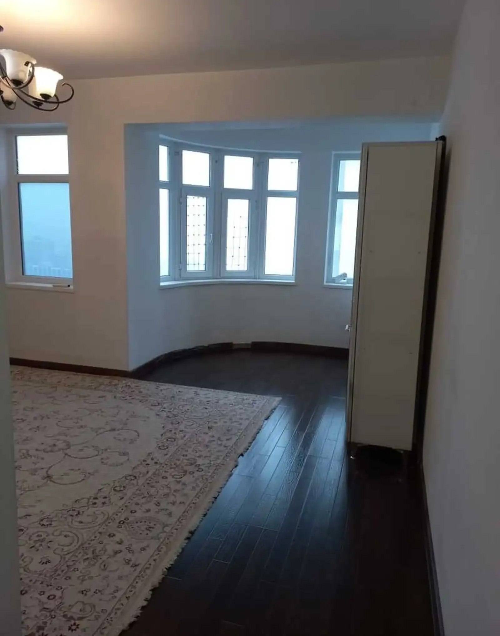 2-комн. квартира, 14 этаж, 80м², Цирк