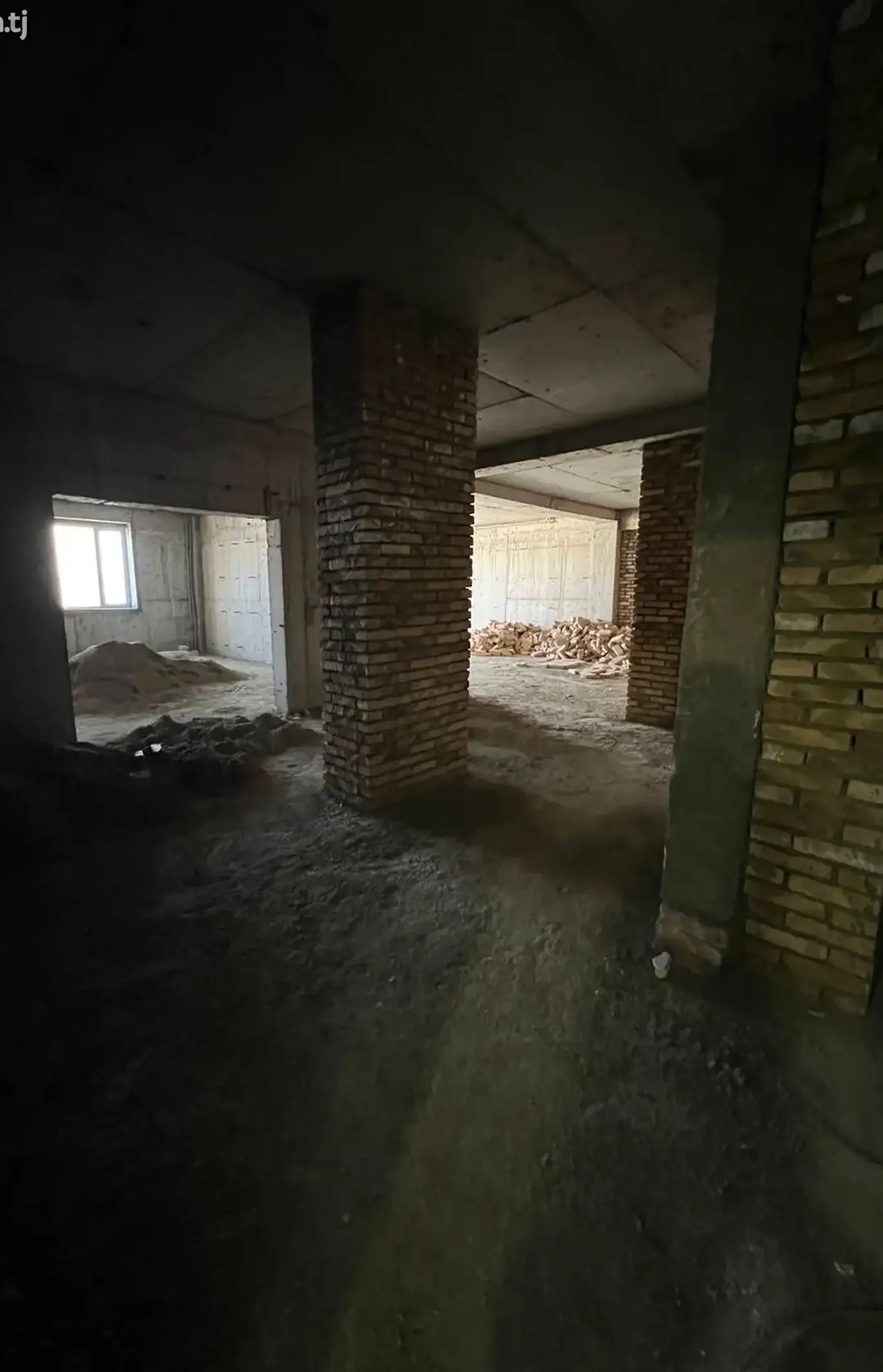 3-комн. квартира, 18 этаж, 136 м², И. Сомони