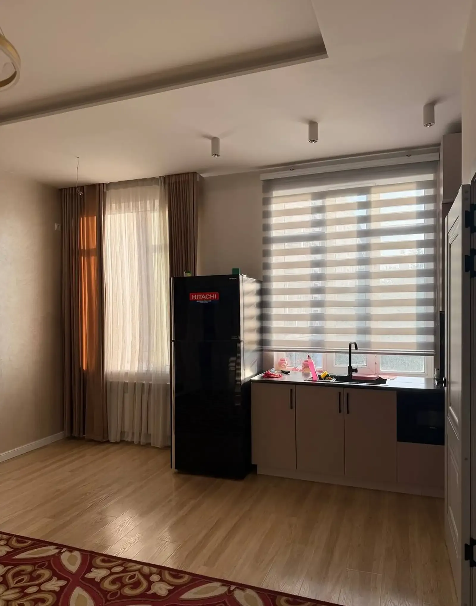 2-комн. квартира, 2 этаж, 61 м², Фирдавси