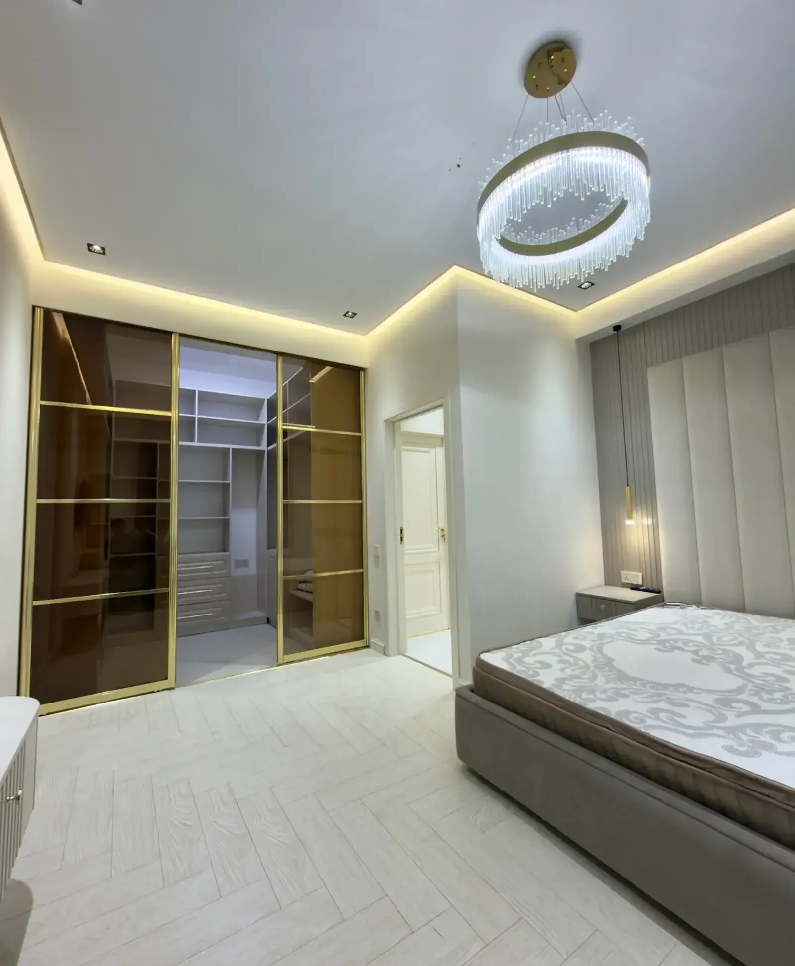 3-комн. квартира, 9 этаж, 100м², Овир/Грандь Отель
