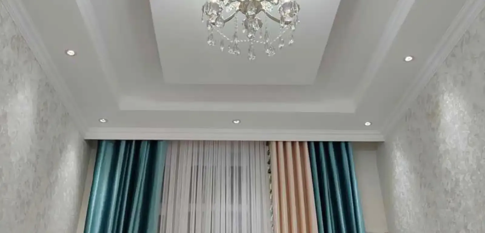 2-комн. квартира, 8 этаж, 69 м², Цырк