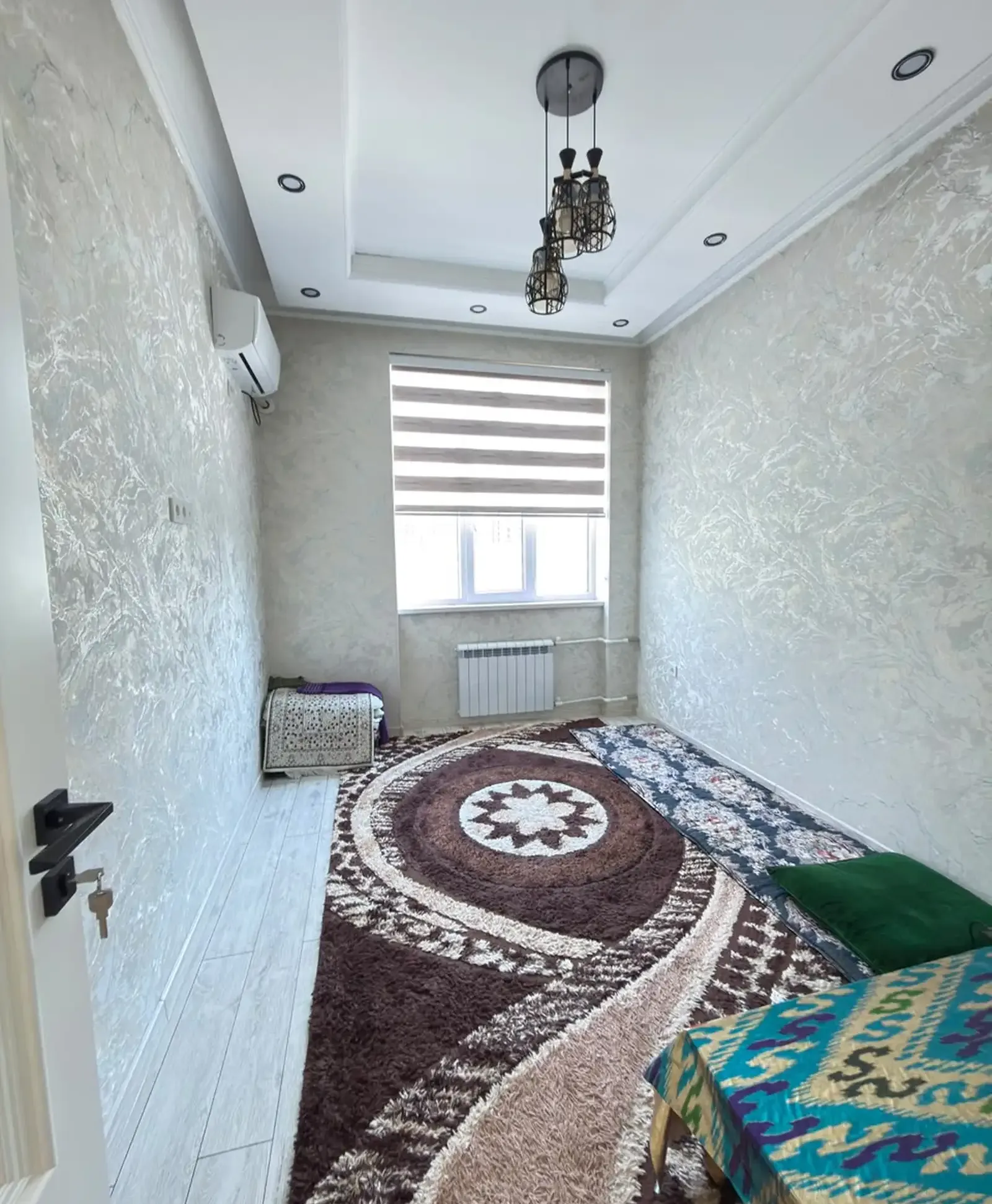 4-комн. квартира, 2 этаж, 100 м², Фирдавси