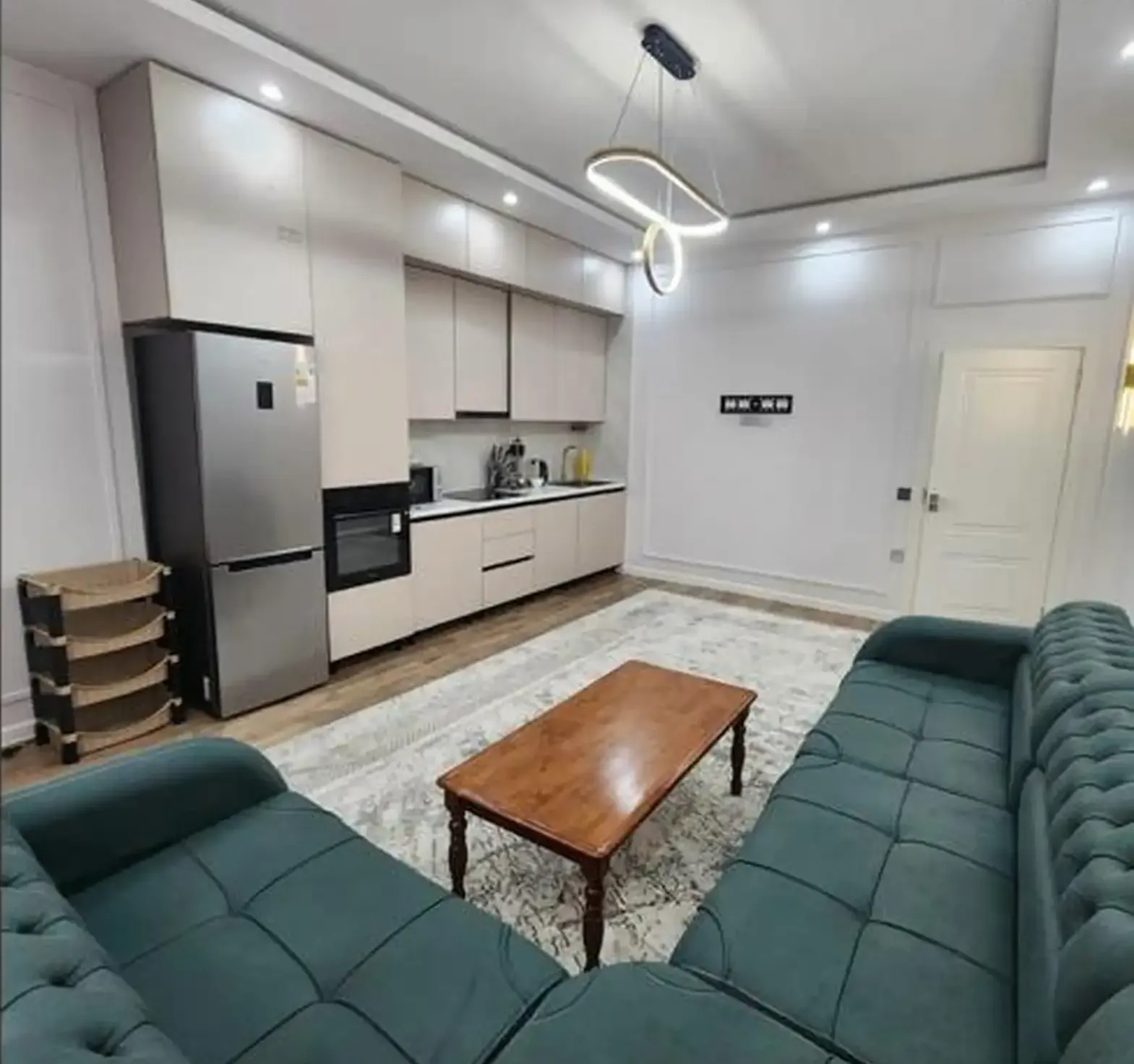 2-комн. квартира, 4 этаж, 110м², Сомони