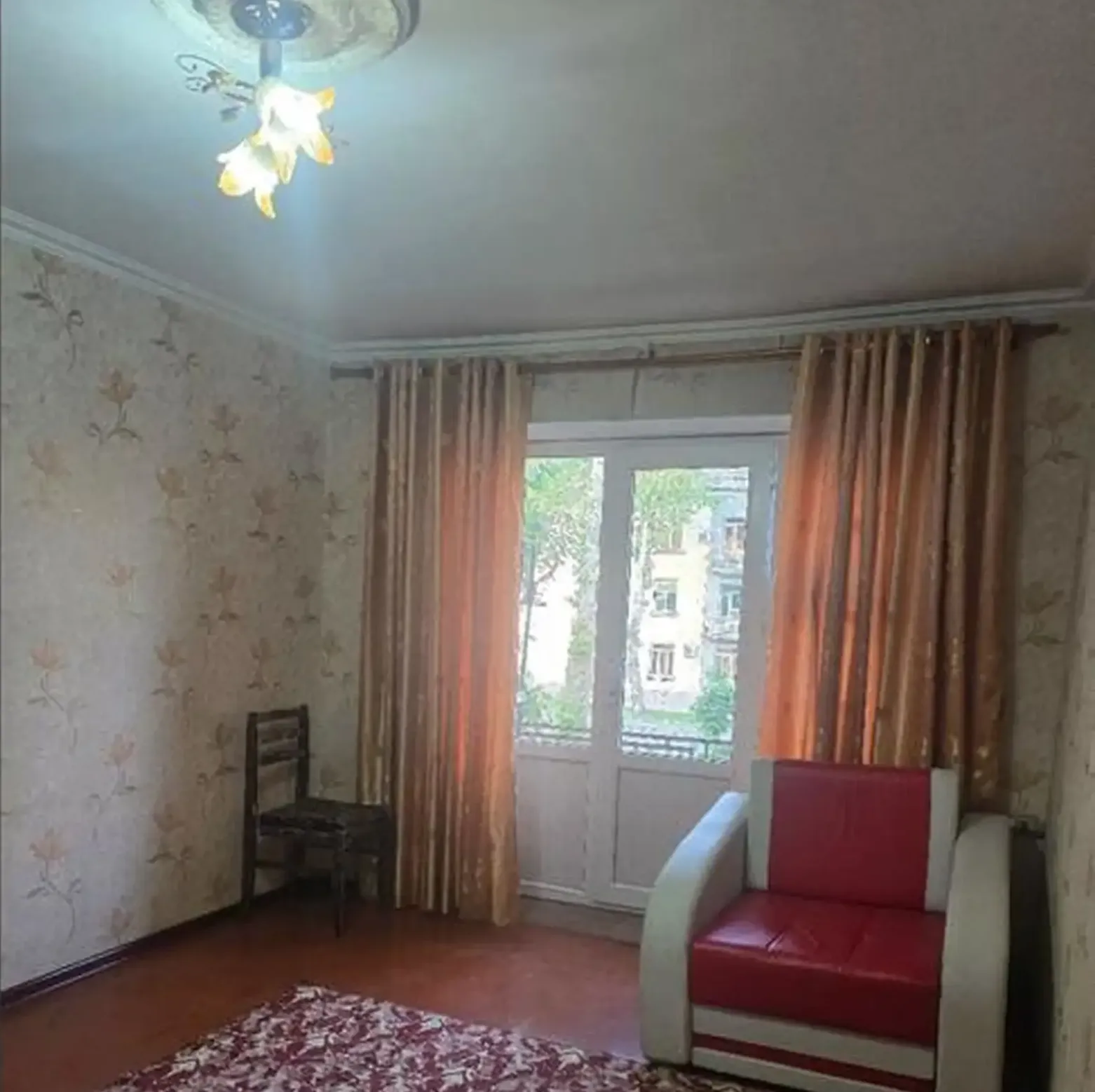 2-комн. квартира, 2 этаж, 70м², И. Сомони 7/8