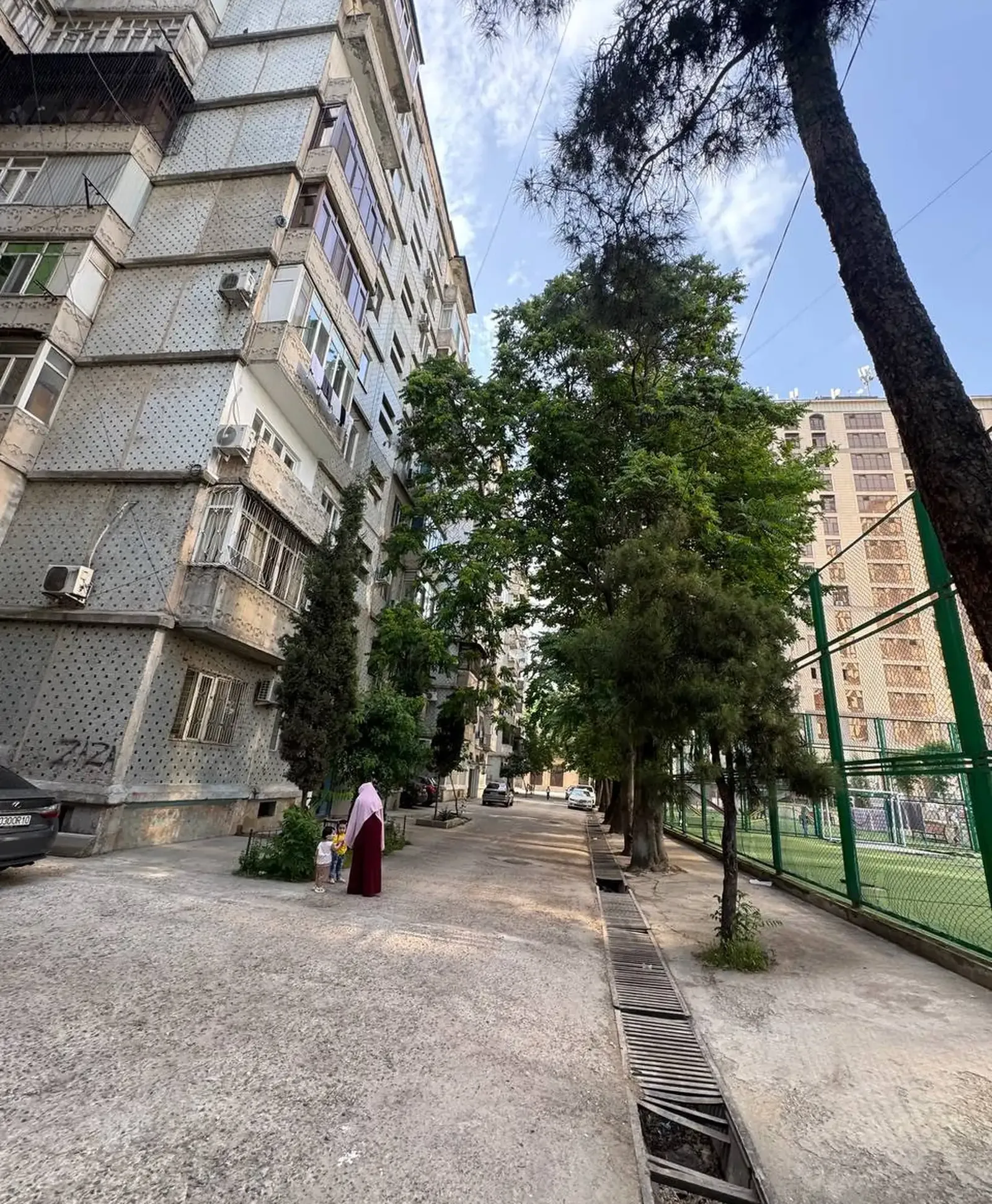 3-комн. квартира, 2 этаж, 66 м², Сино