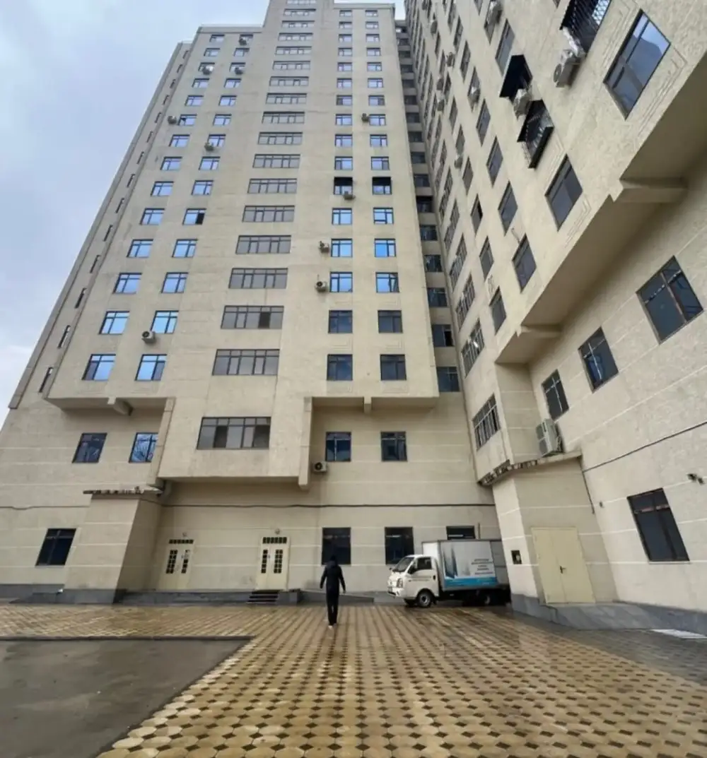 3-комн. квартира, 10 этаж, 97 м², Шохмансур