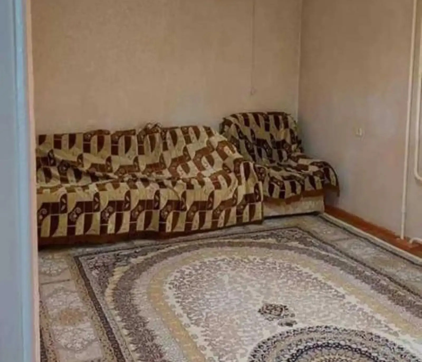 2-комн. квартира, 2 этаж, 80м², И. Сомони