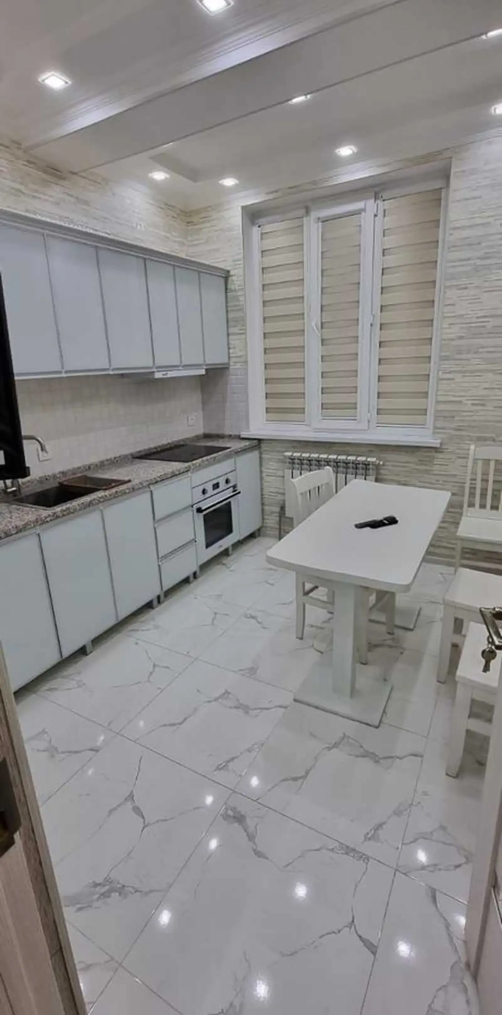 2-комн. квартира, 4 этаж, 55м², 82 мкр домои казокон