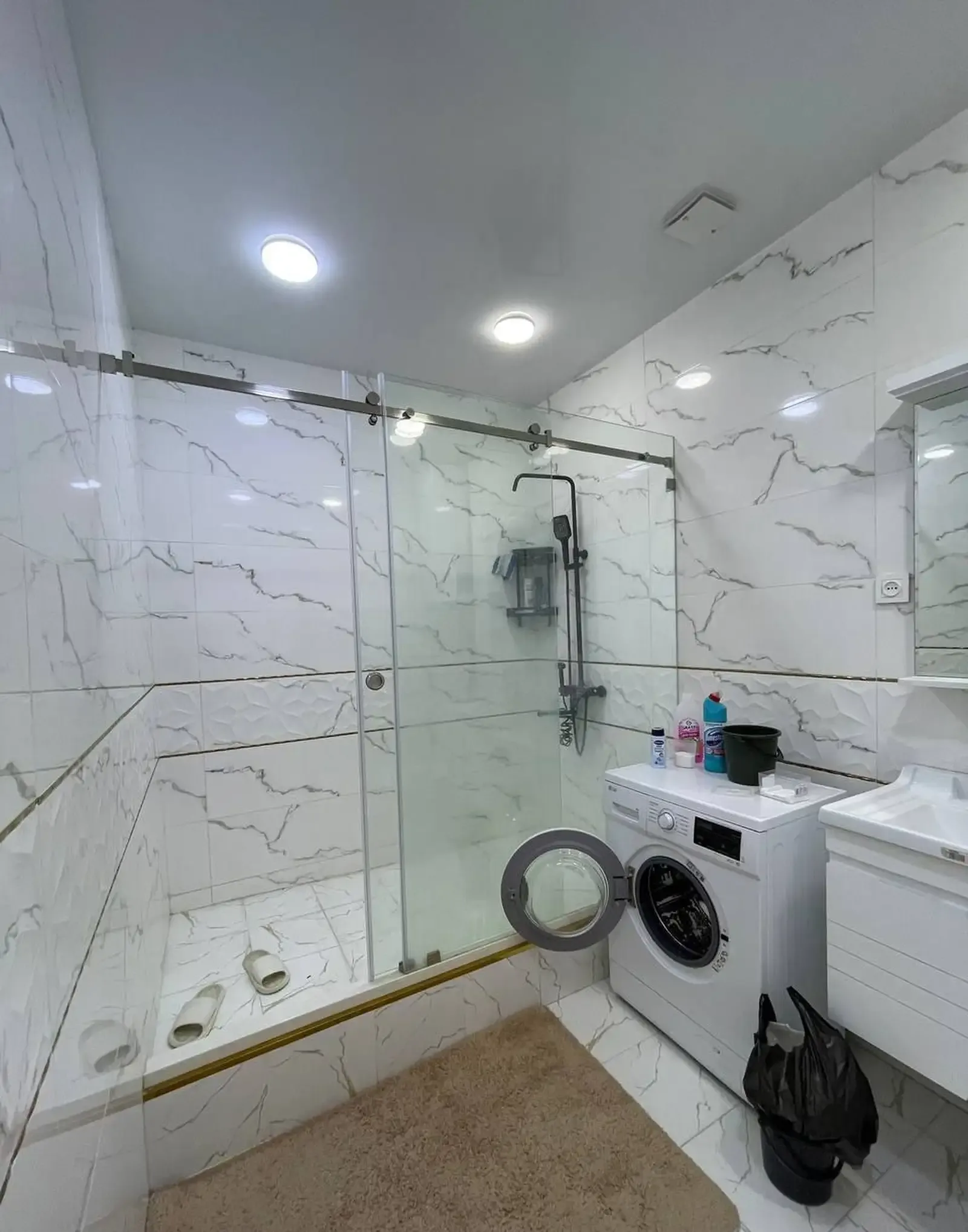 2-комн. квартира, 13 этаж, 89 м², Шохмансур