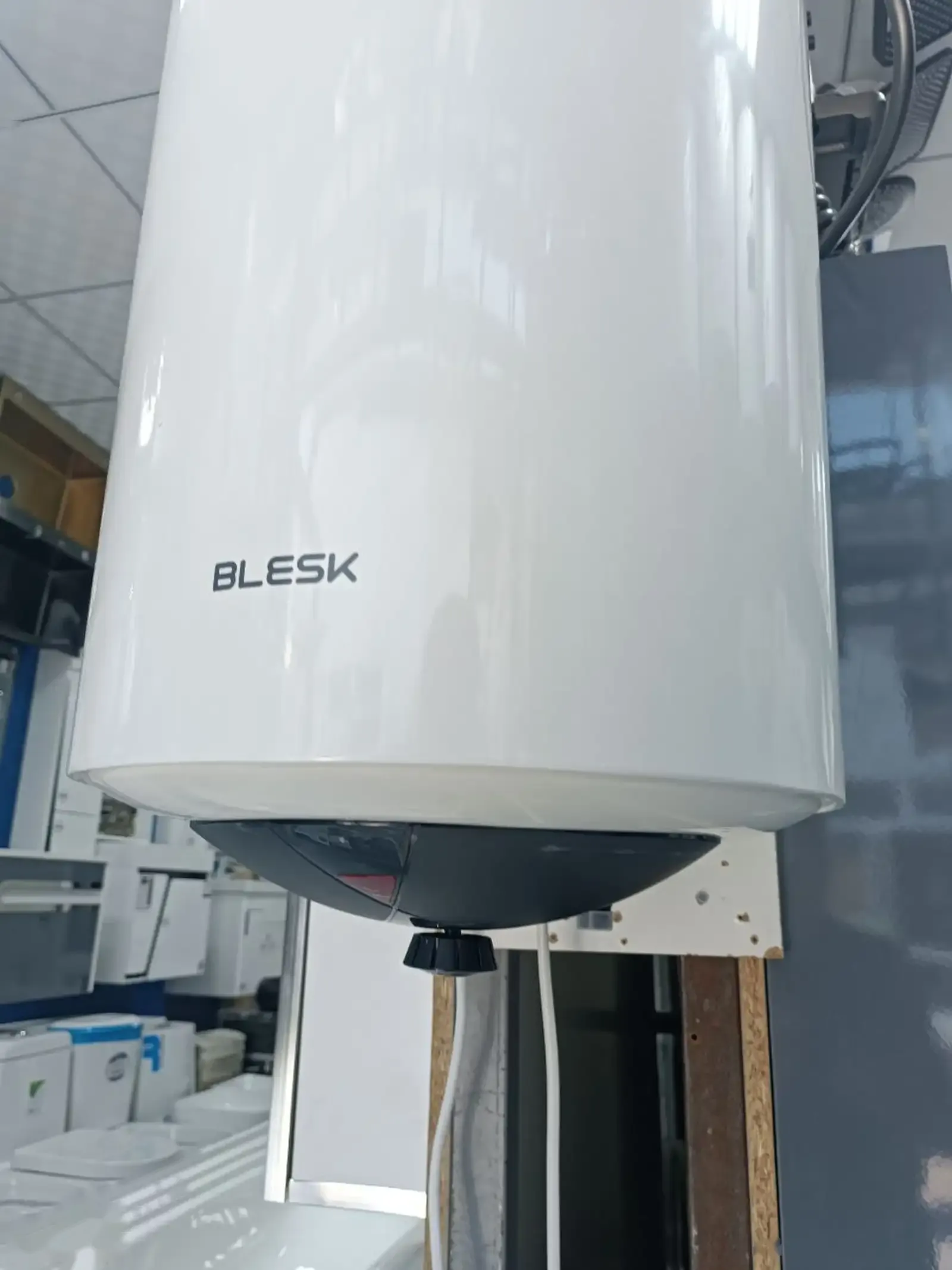 Водонагреватель Blesk 80л