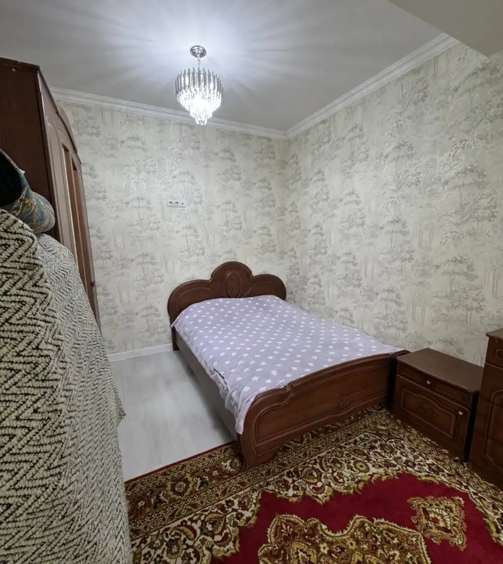 3-к квартира, 5 этаж, 102 м², фирдавси