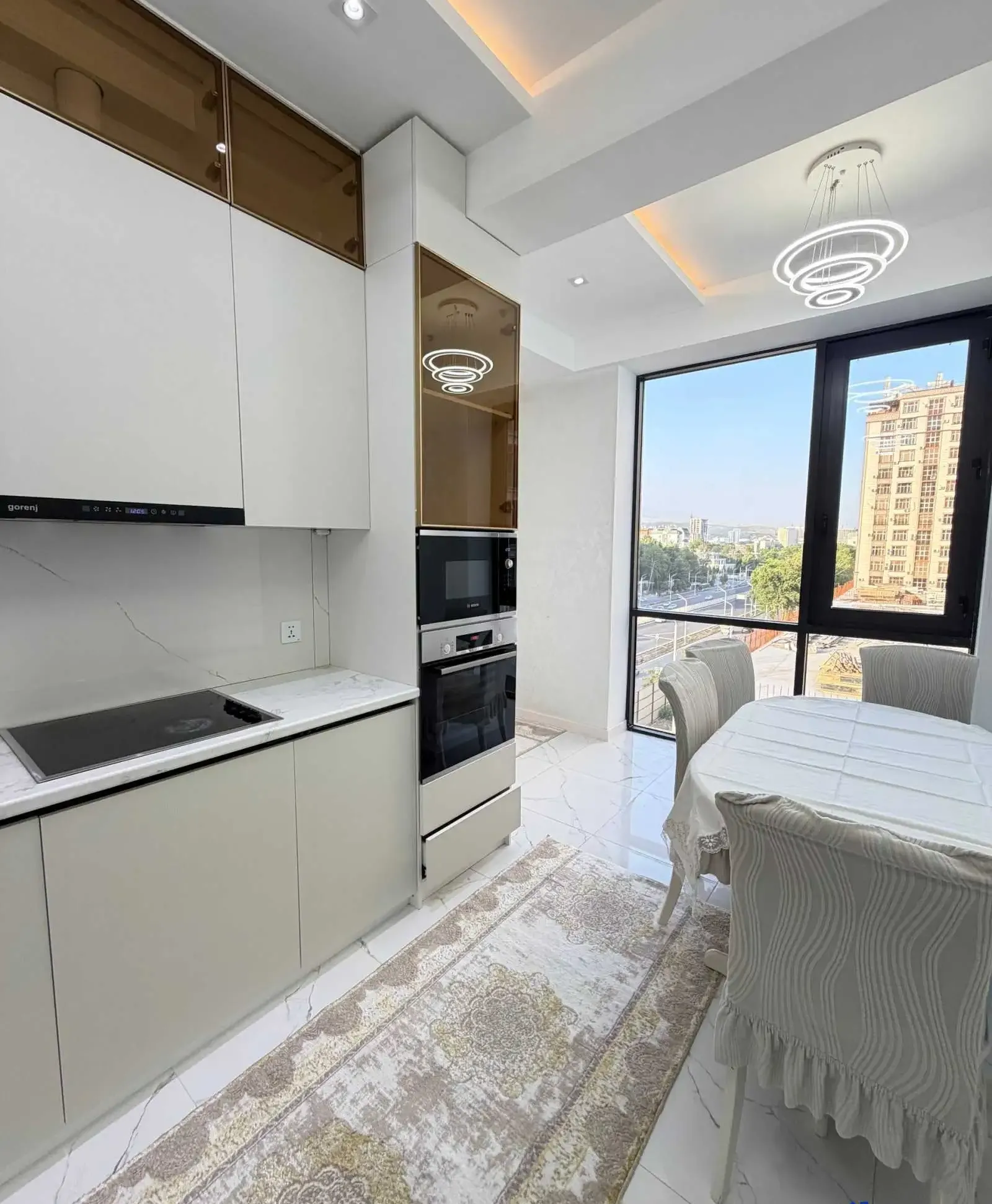 3-комн. квартира, 6 этаж, 104м², Сино 82мкр