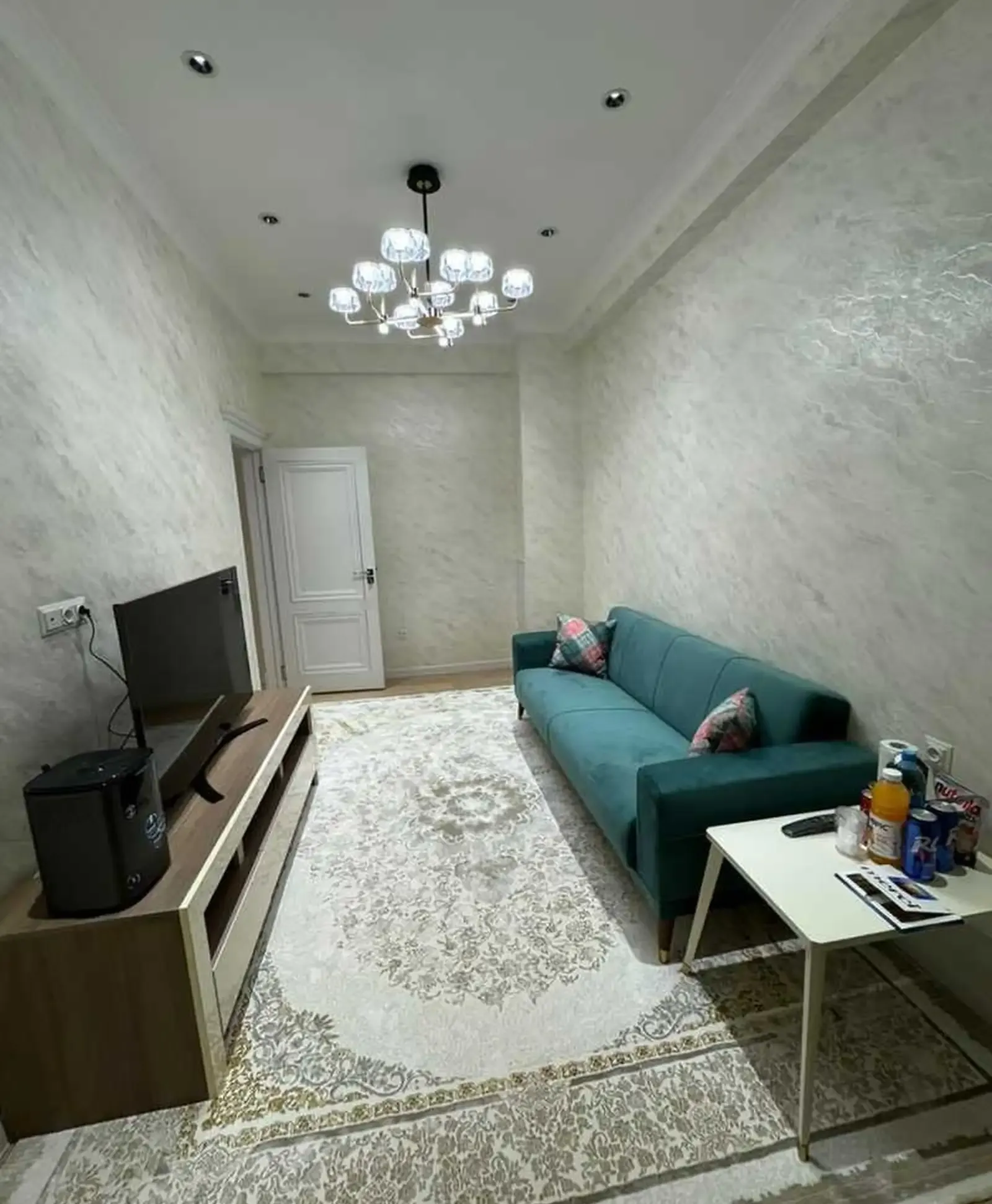 2-комн. квартира, 3 этаж, 62м², Селхоз университет, дом КФС
