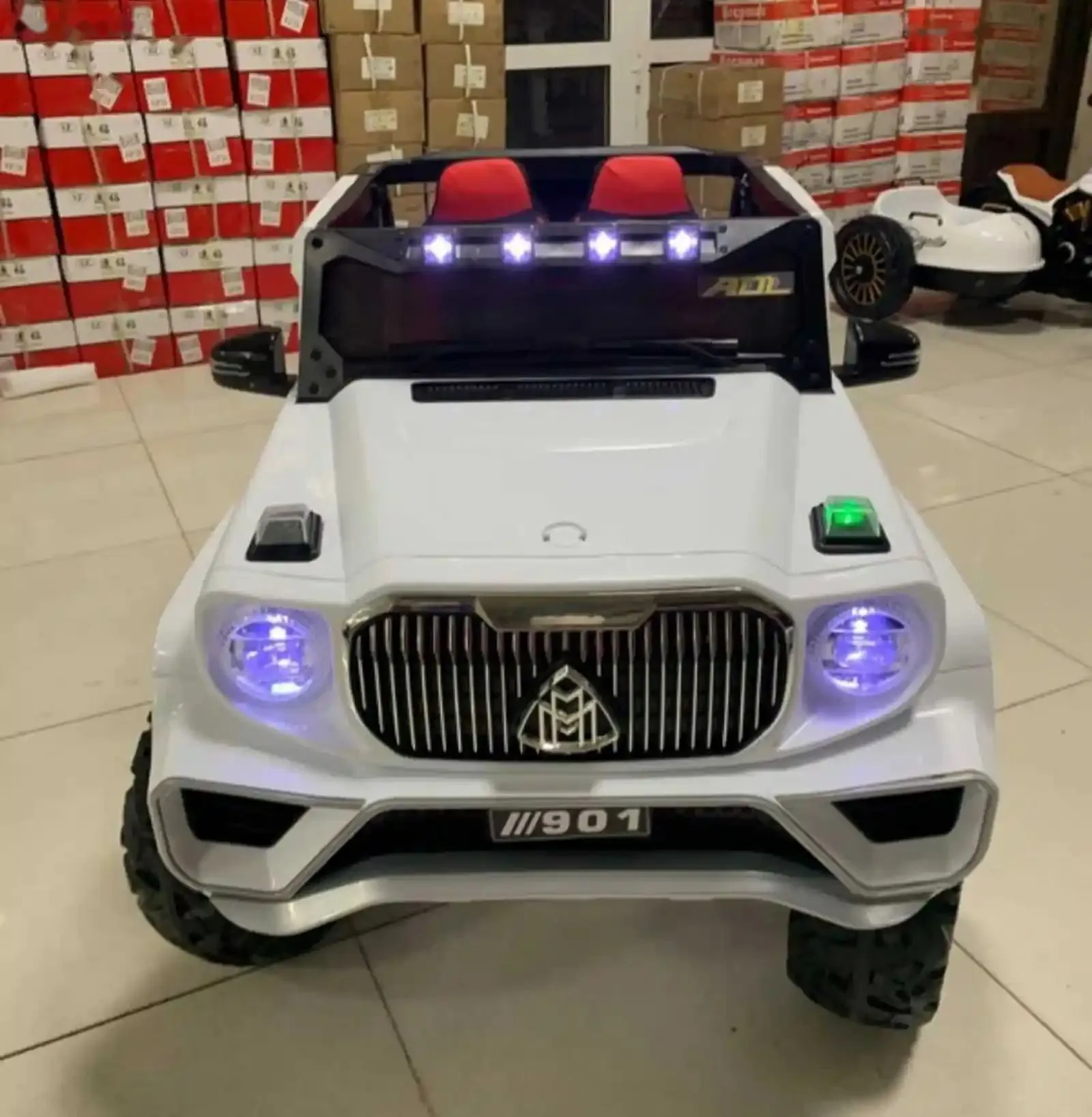 Детский электромобиль