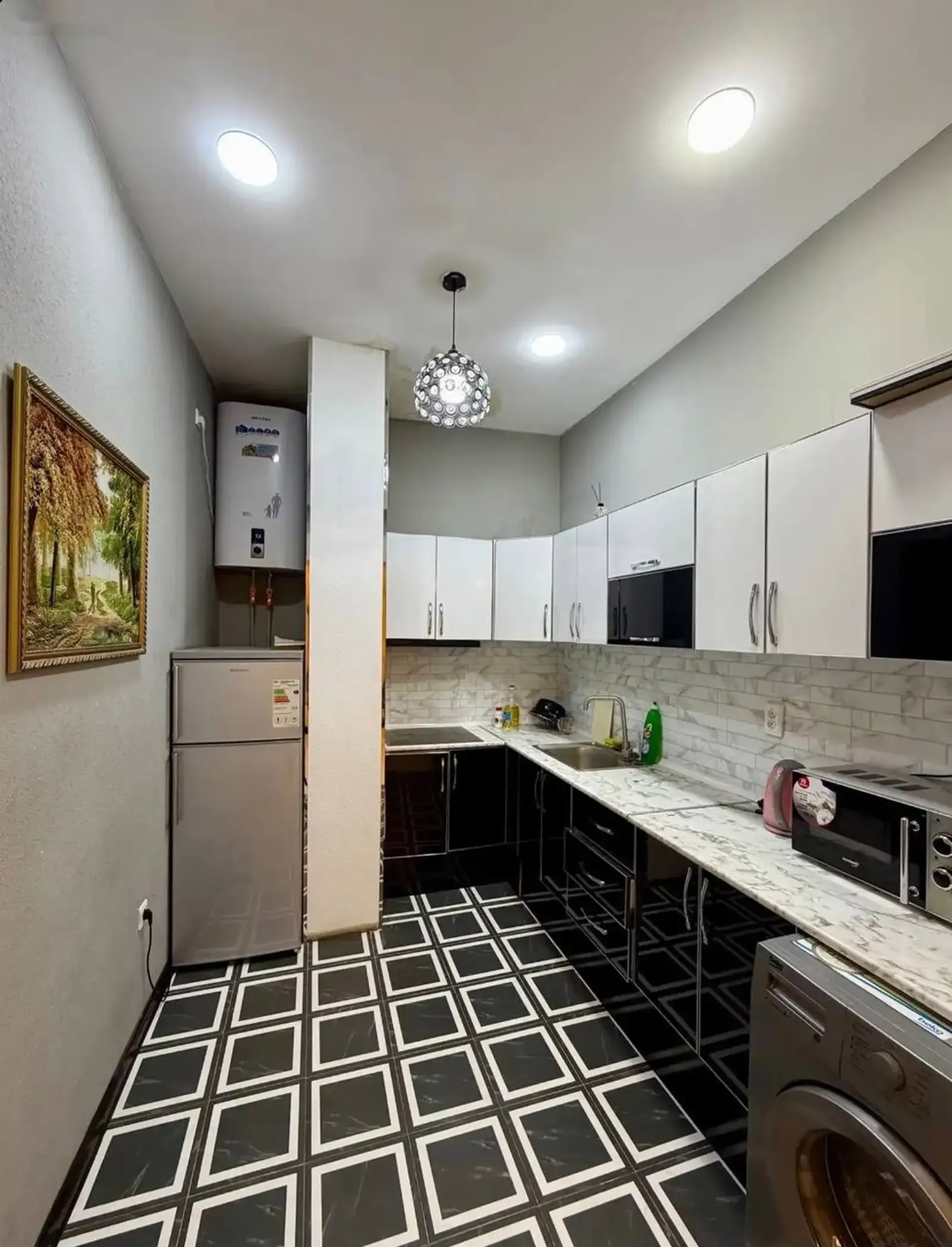 2-комн. квартира, 11 этаж, 56 м², Шохмансур