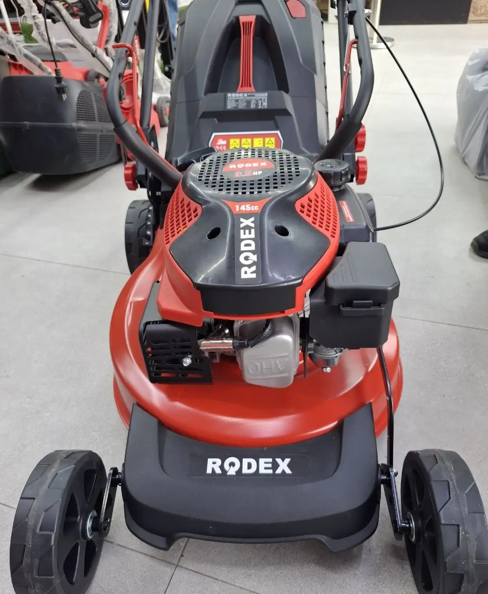 Газонокосилка Бензиновый RDX9640