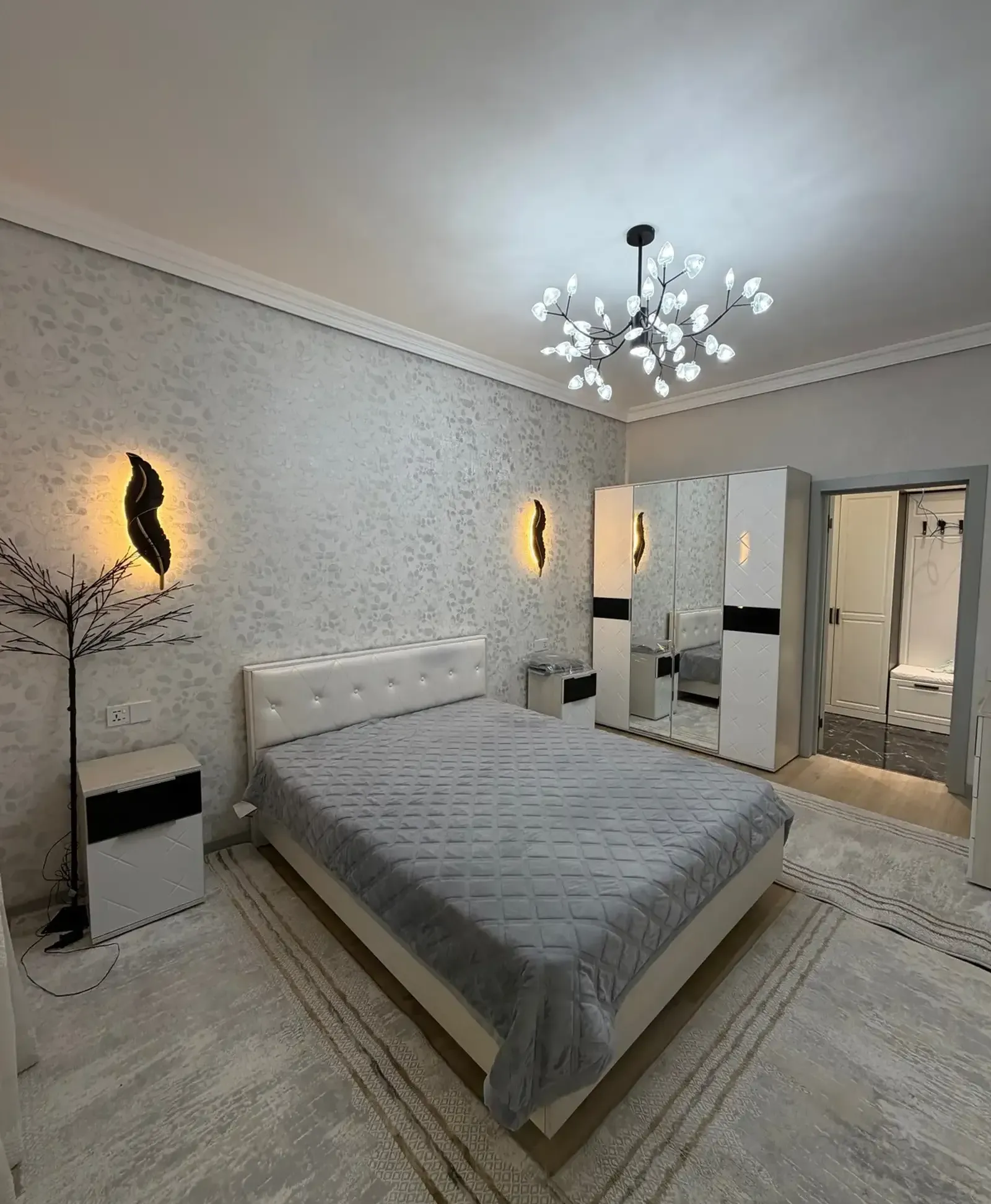 2-комн. квартира, 11 этаж, 75м², Овир/Султанбей/И Сомони