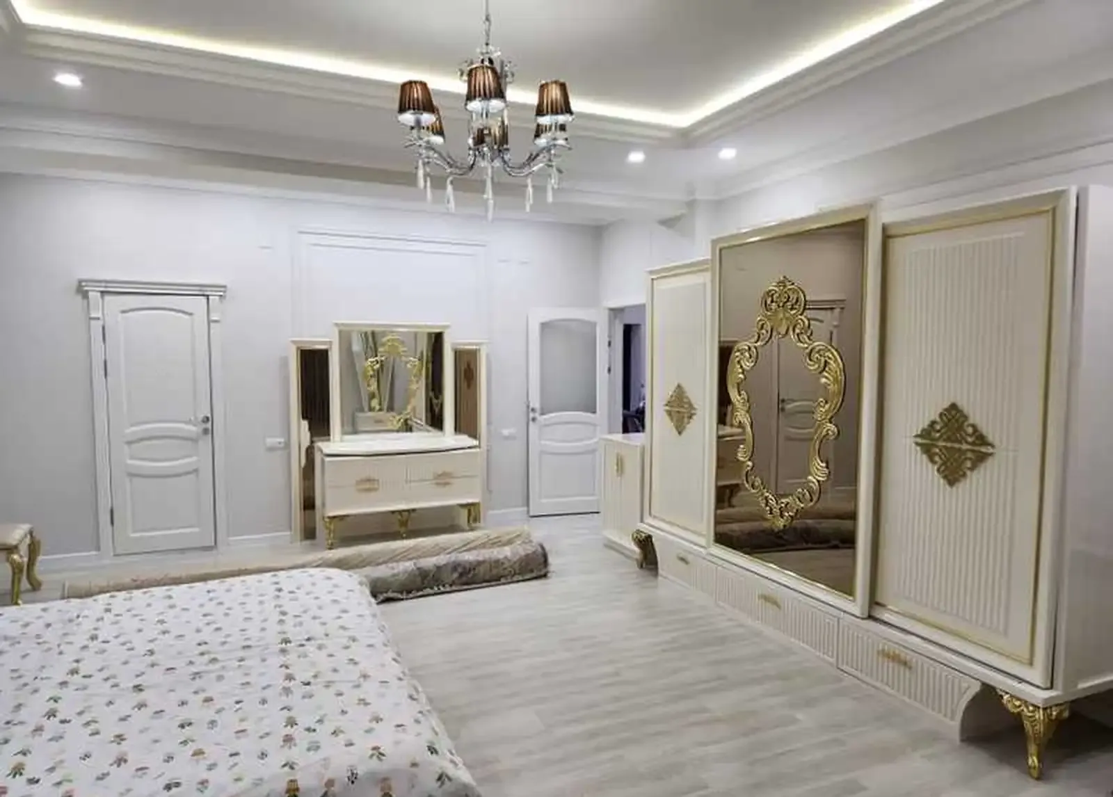 3-комн. квартира, 15 этаж, 137м², Ватан