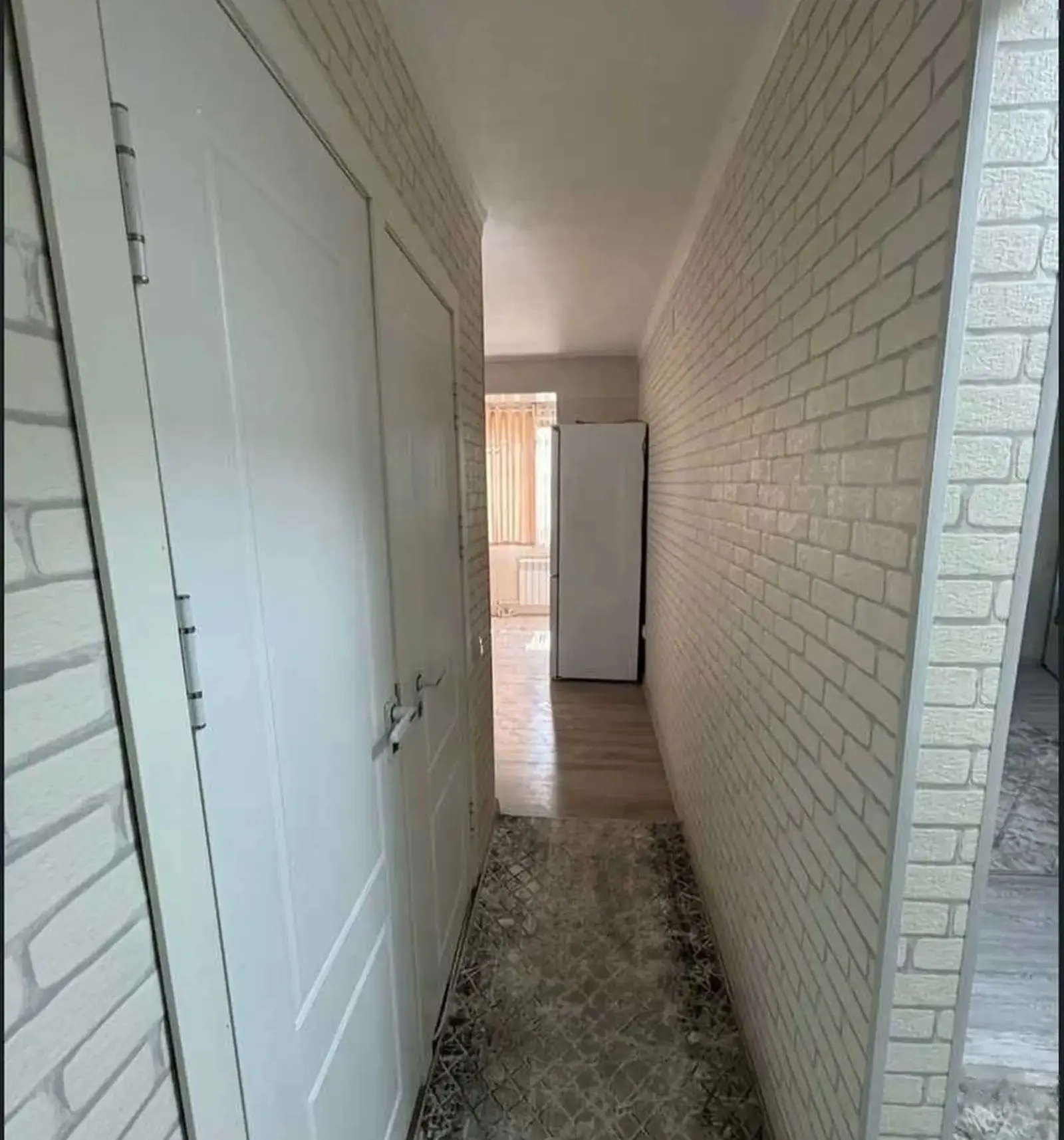 3-комн. квартира, 3 этаж, 59м², 102 мкр