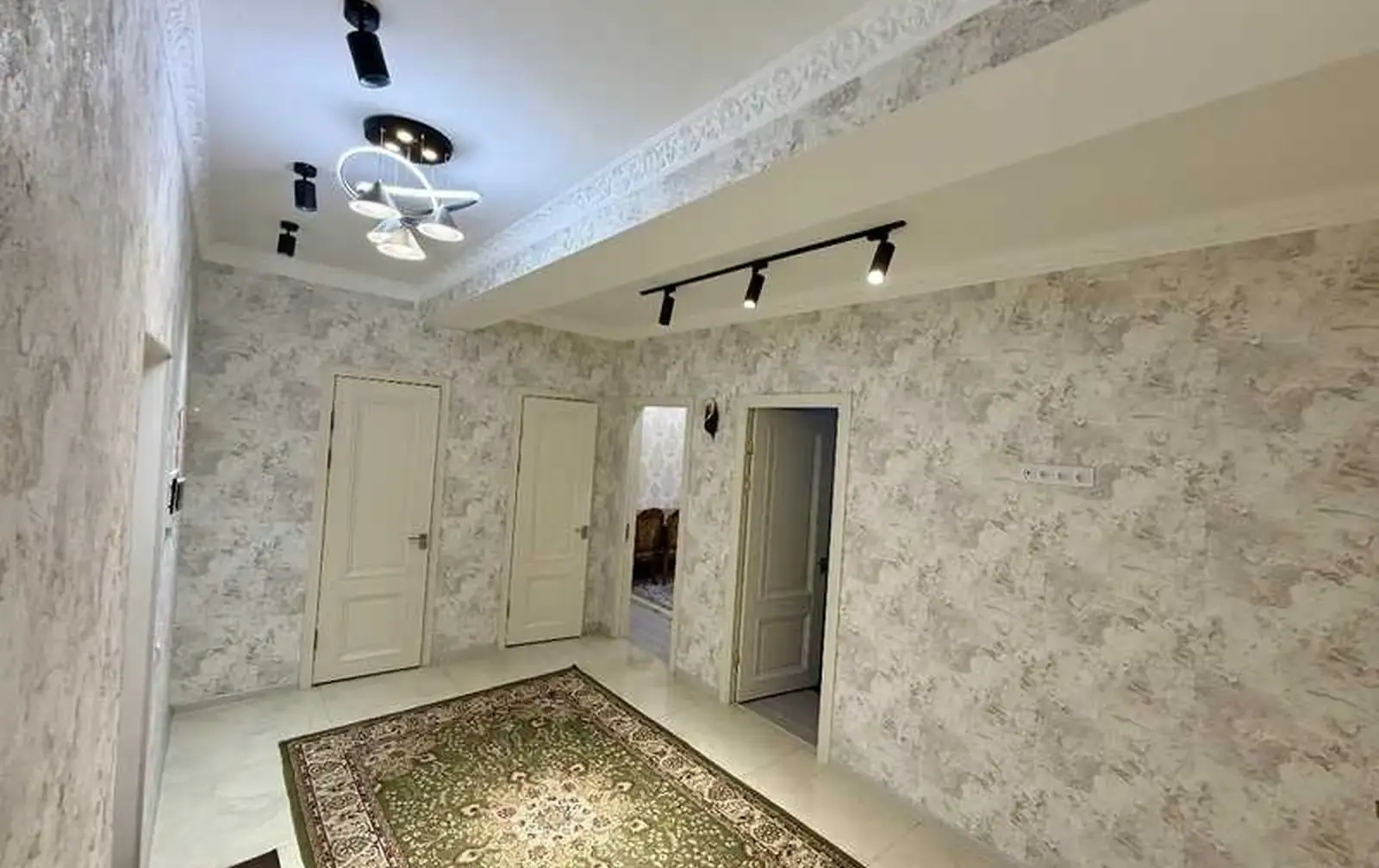 2-комн. квартира, 6 этаж, 90м², Исмоили Сомони Спартак