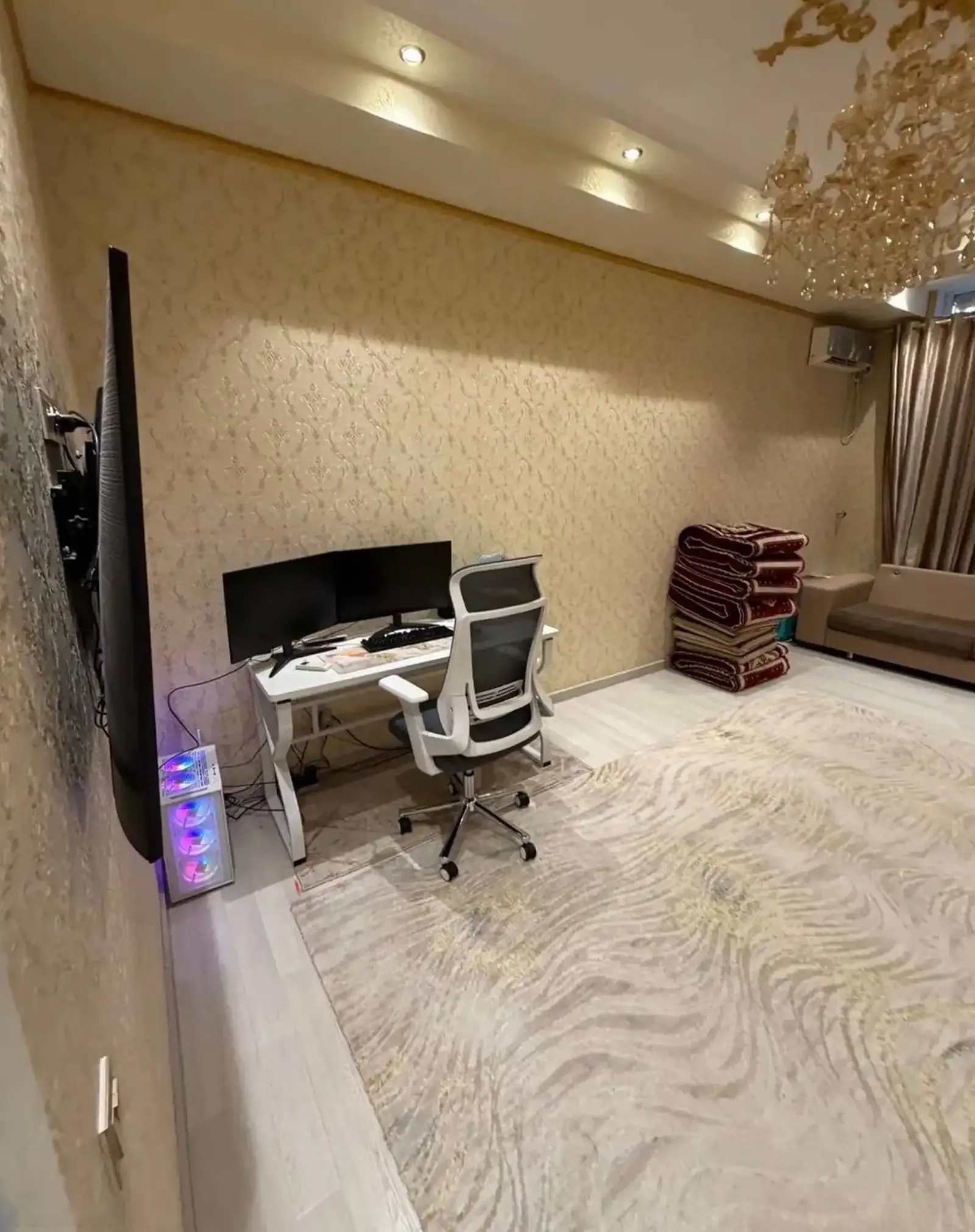 3-комн. квартира, 14 этаж, 128 м², Шохмансур