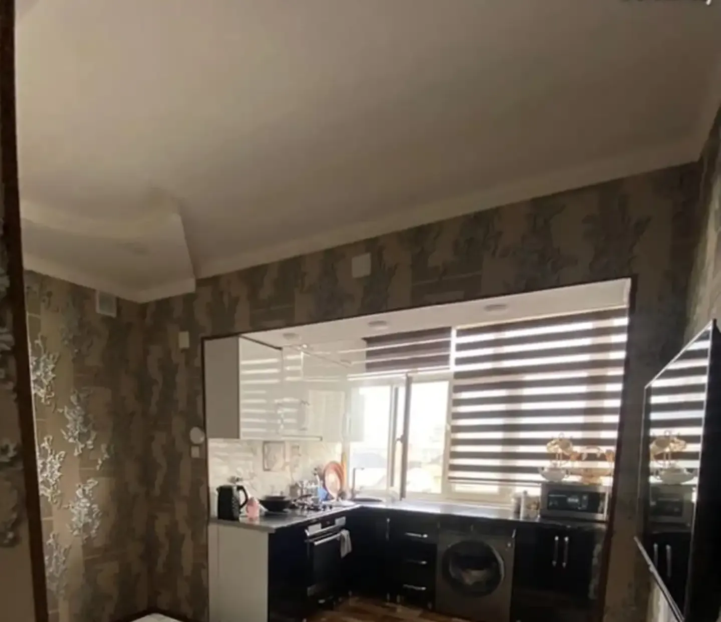 3-комн. квартира, 4 этаж, 76м², Фирдавси