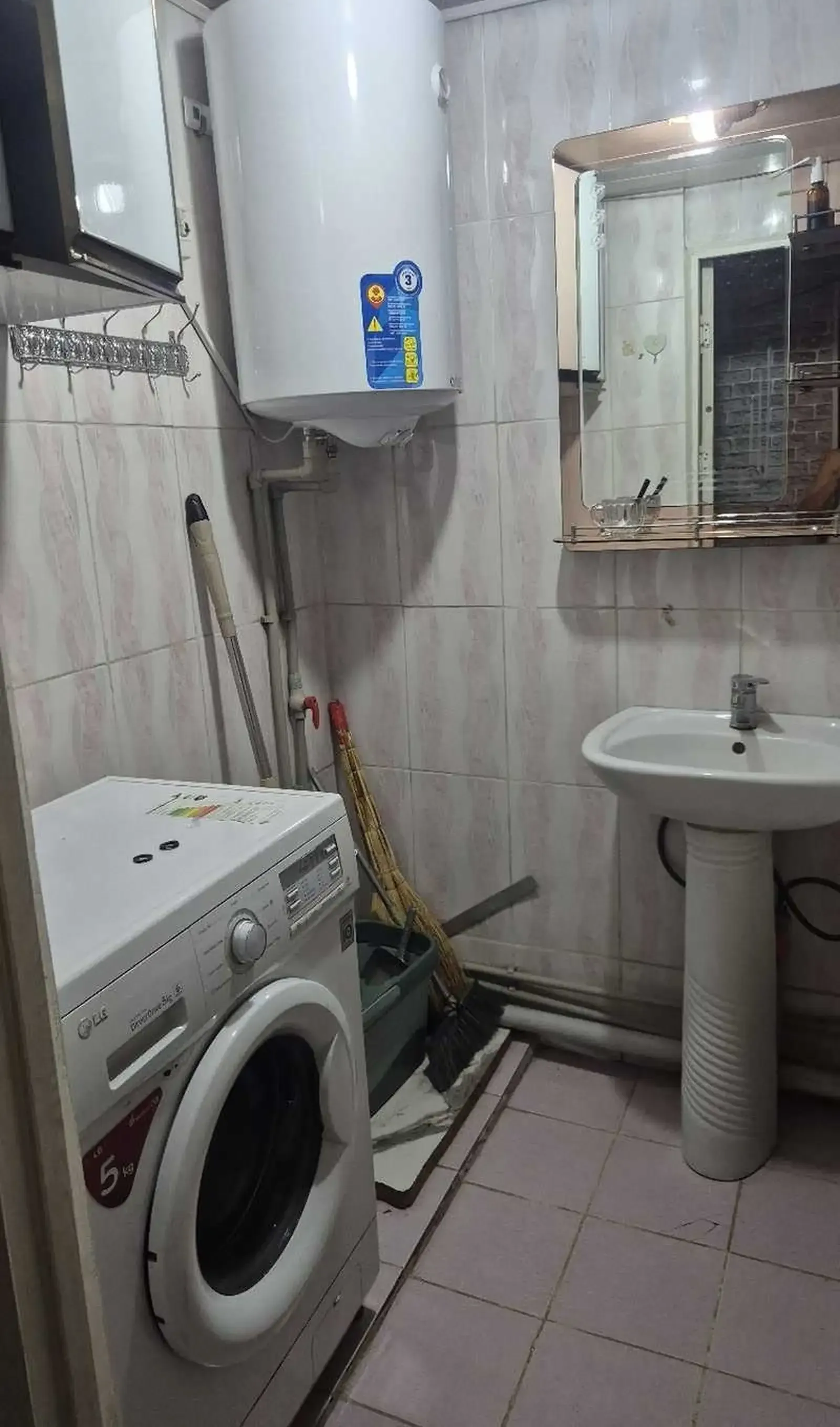 2-комн. квартира, 1 этаж, 55м², Фирдавси