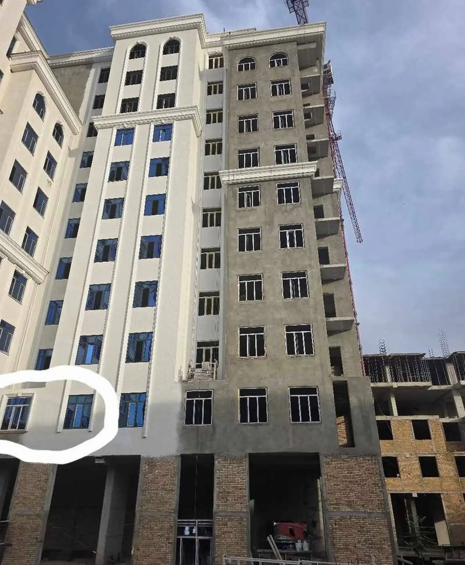 3-комн. квартира, 2 этаж, 121 м², Исмоили Сомони