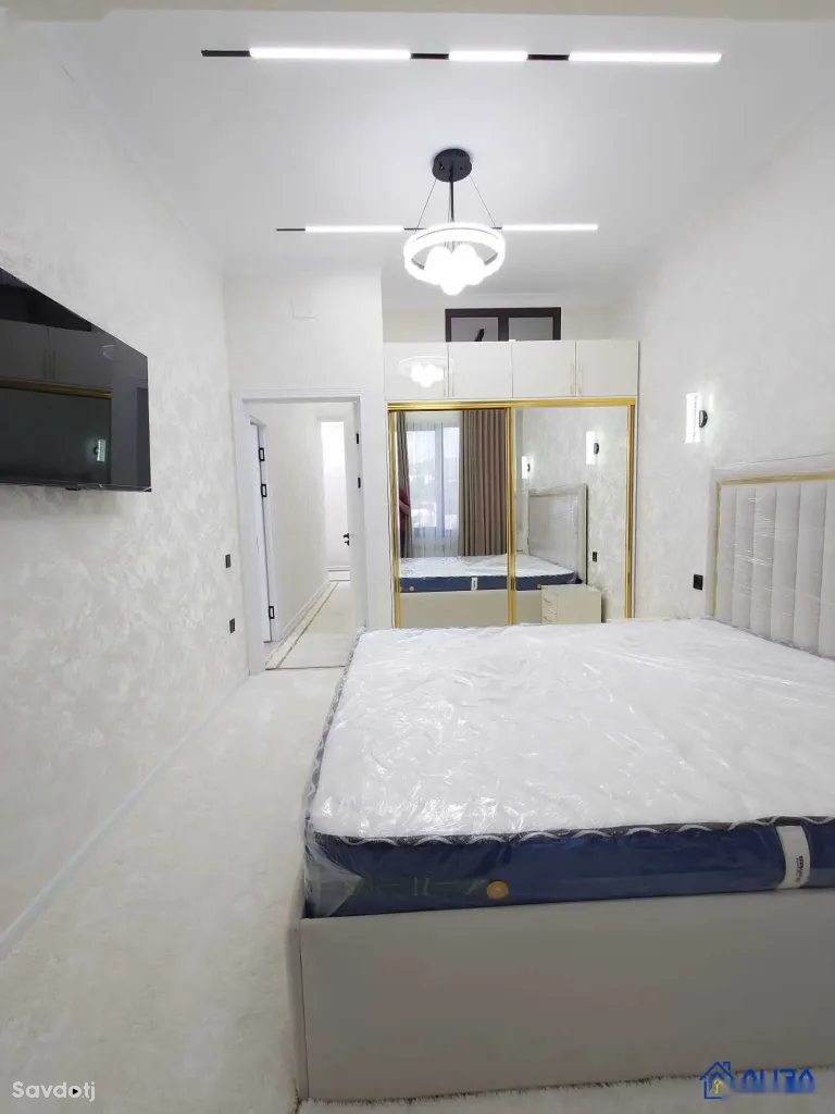 3-комн. квартира, 5 этаж, 68 м², сино