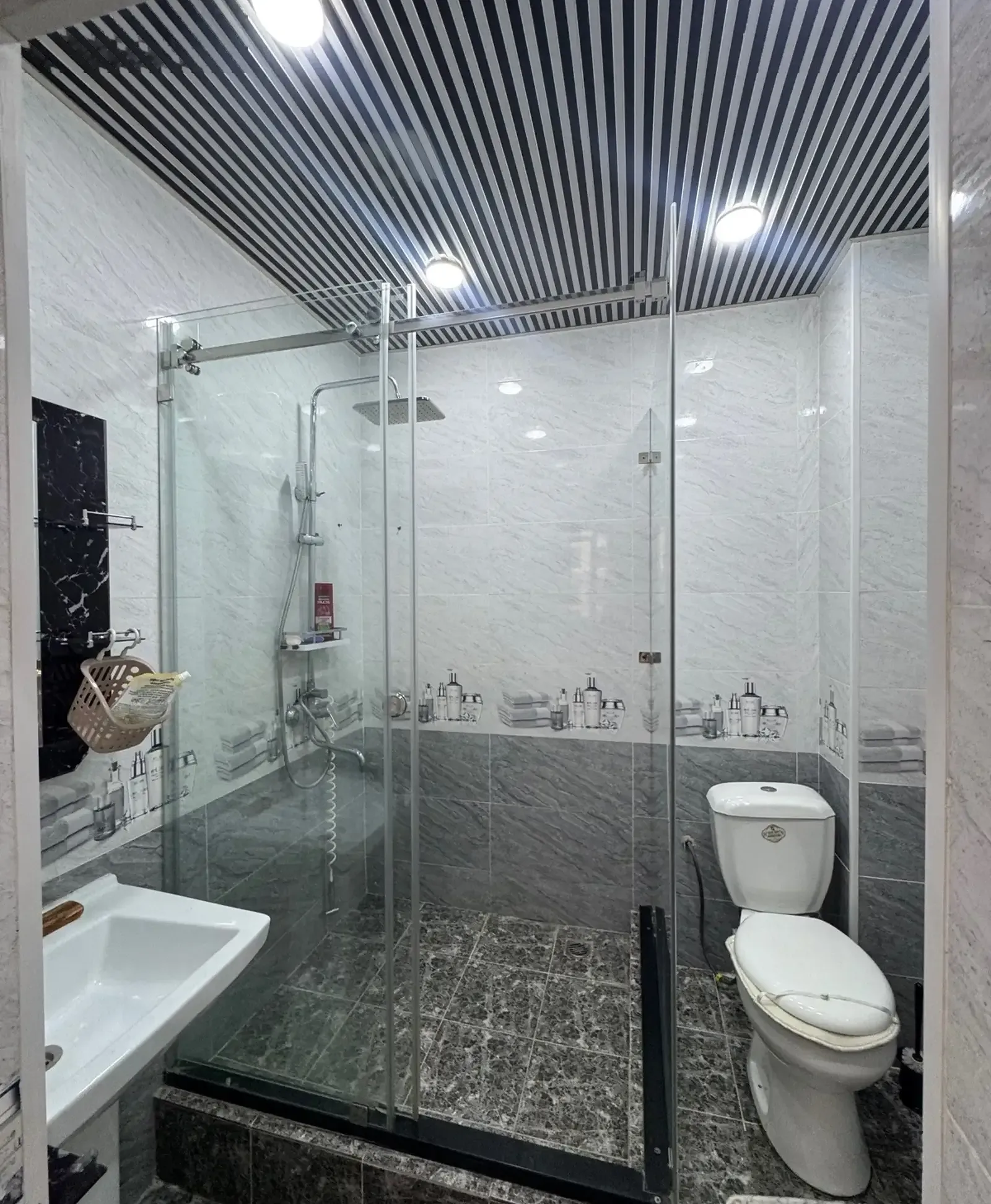 2-комн. квартира, 8 этаж, 108м², Шохмансур/Пайкар/Созидание