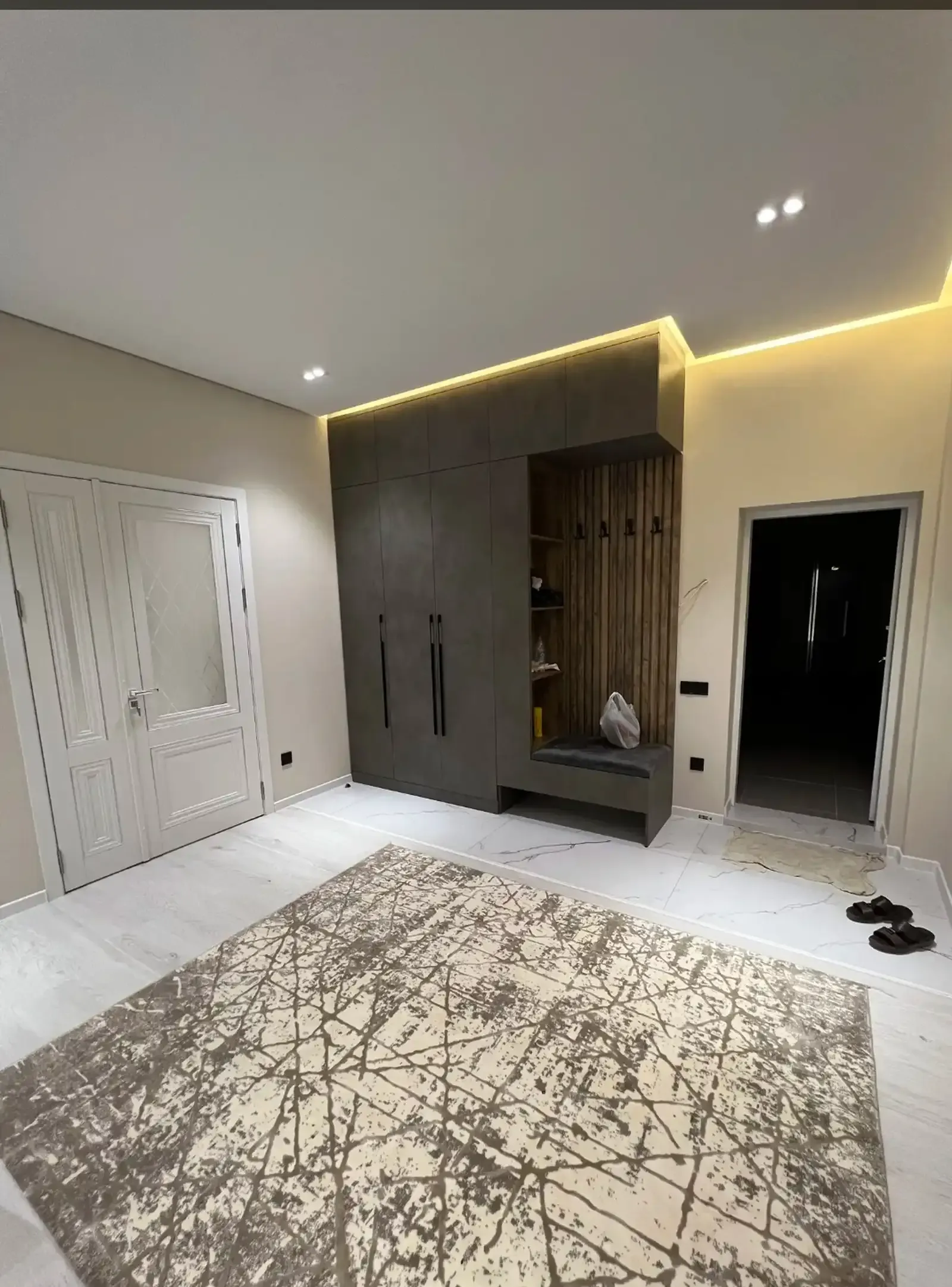 2-комн. квартира, 3 этаж, 88м², и.Сомони цум
