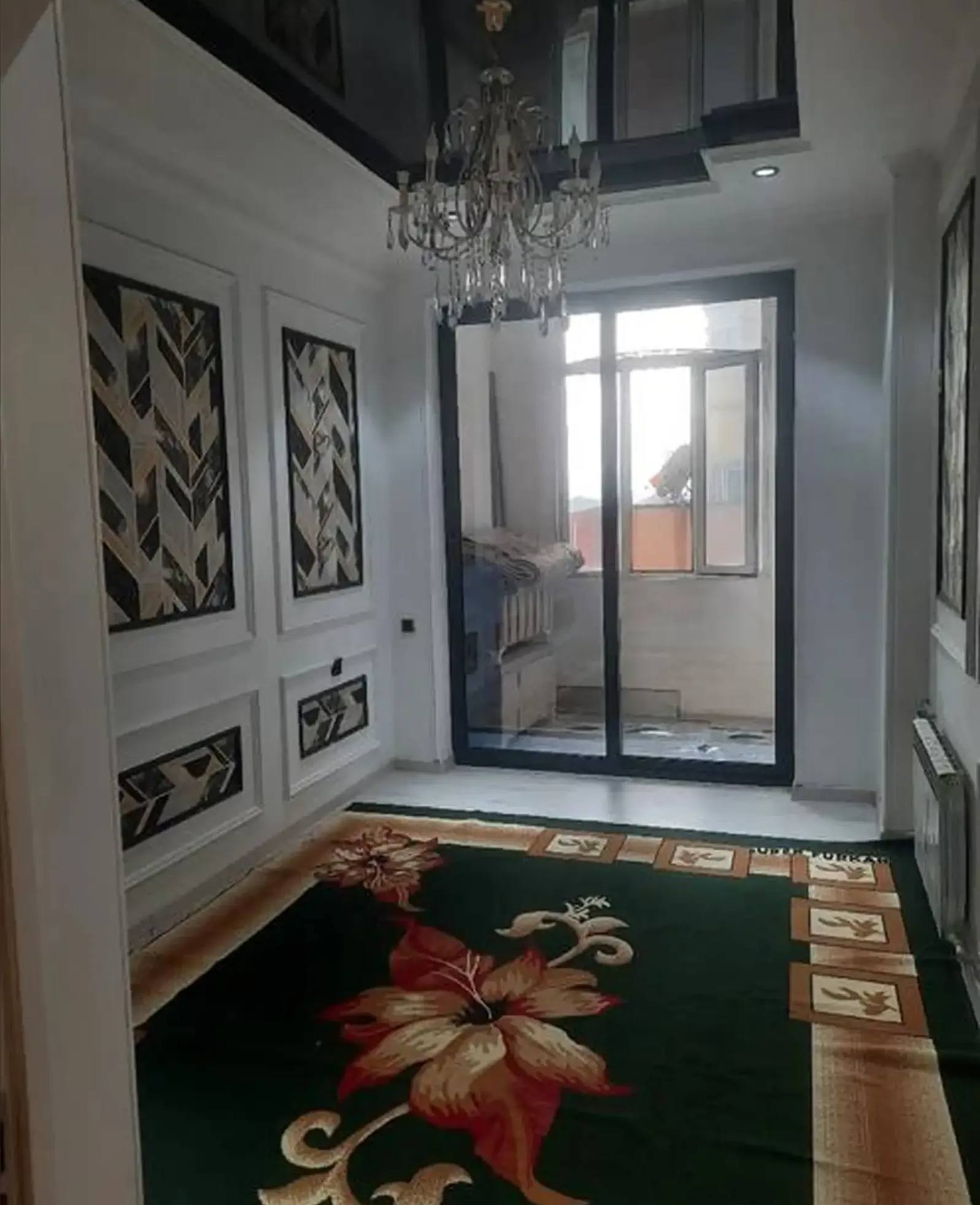 3-комн. квартира, 2 этаж, 80м², Фирдавси