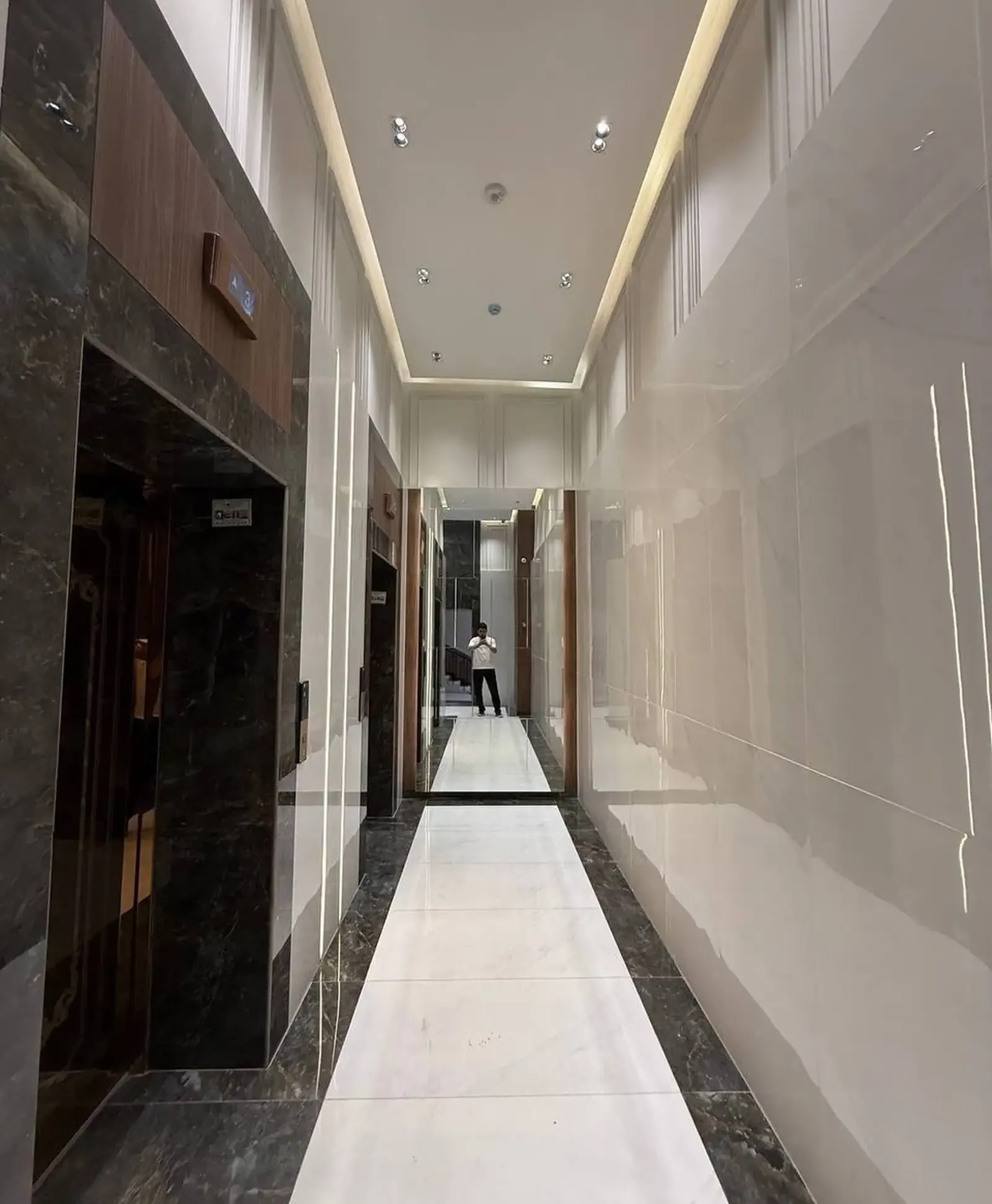 3-комн. квартира, 8 этаж, 88 м², н.Фирдавси, Сохили-супермаркет Ёвар