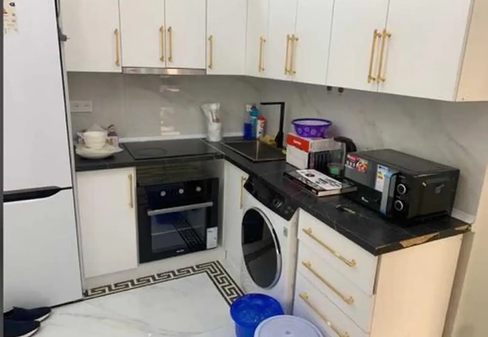 3-комн. квартира, 9 этаж, 80м², Шохмансур