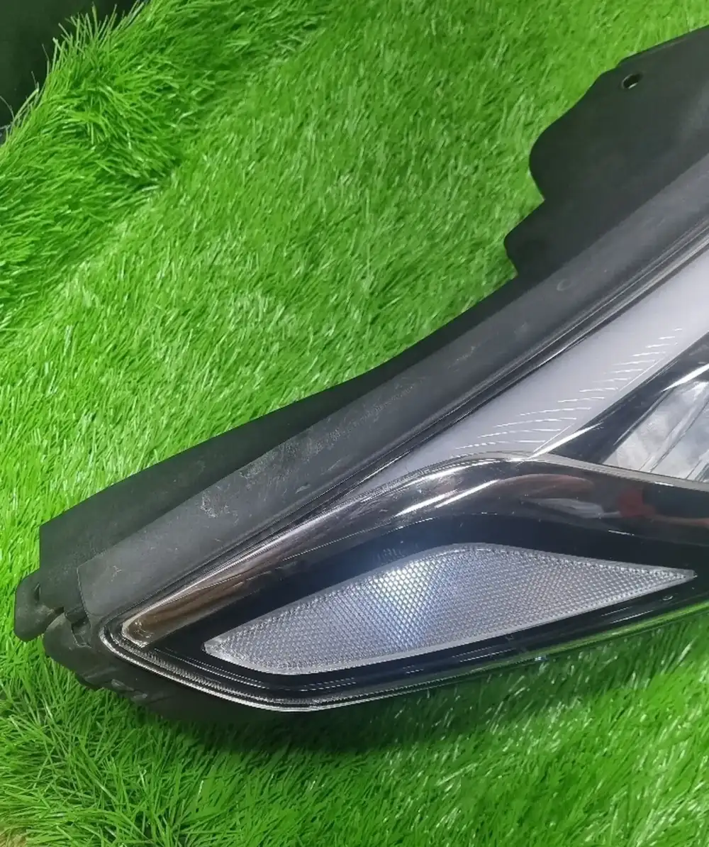 Фара на Hyundai Sonata LF 2014-