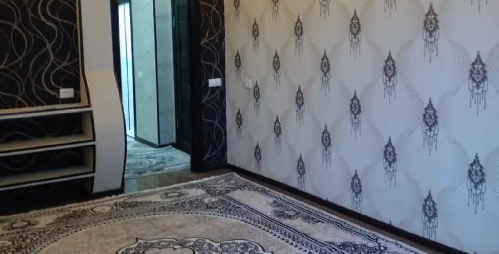 2-комн. квартира, 13 этаж, 82 м², Фирдавси