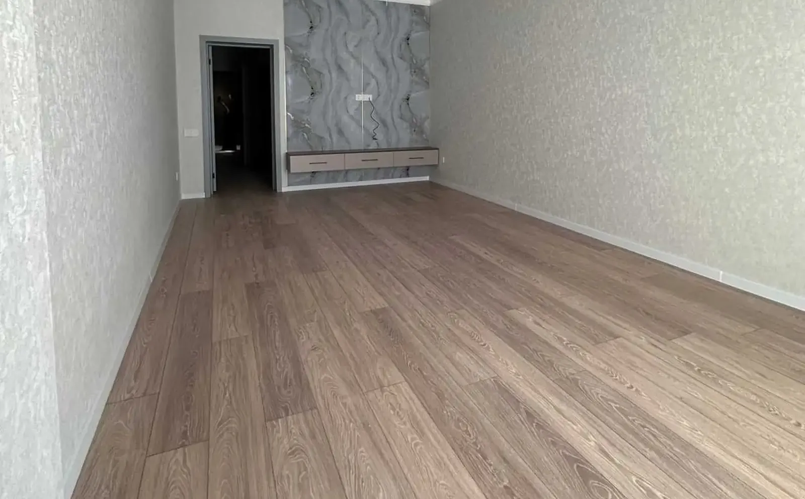 3-комн. квартира, 10 этаж, 92 м², Сино, 104 мкр