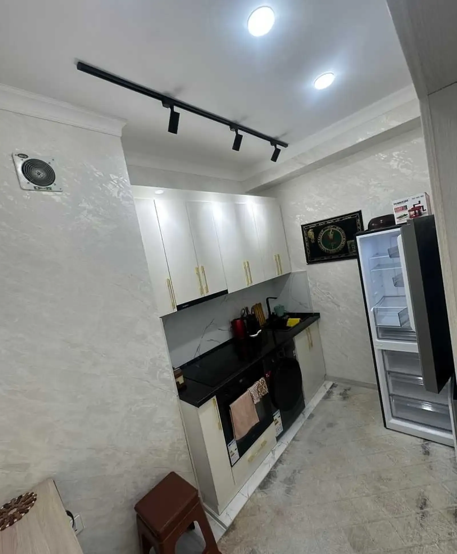2-комн. квартира, 7 этаж, 75м², 112 Мкр