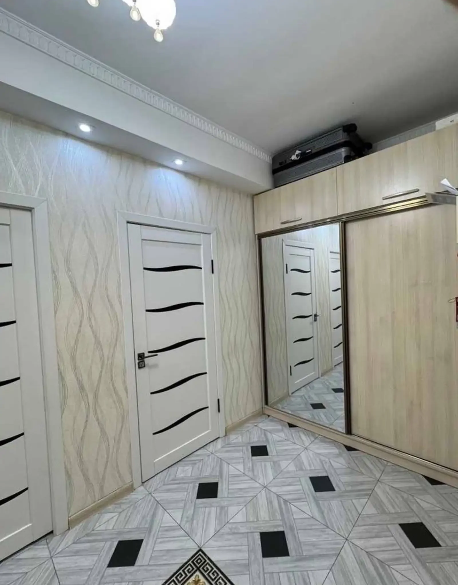 2-комн. квартира, 15 этаж, 55 м², Фирдавси