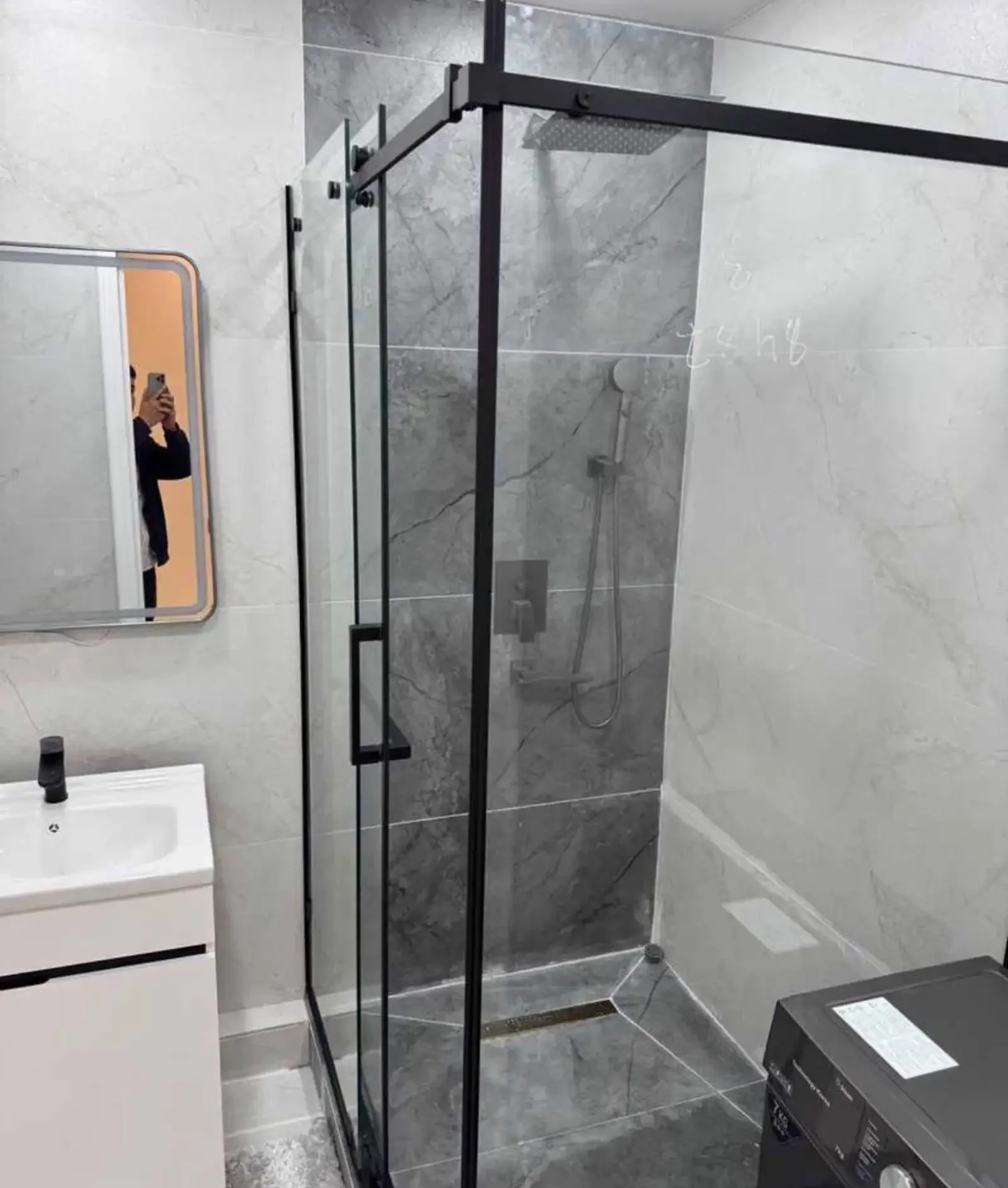 3-комн. квартира, 10 этаж, 100 м², Шохмансур