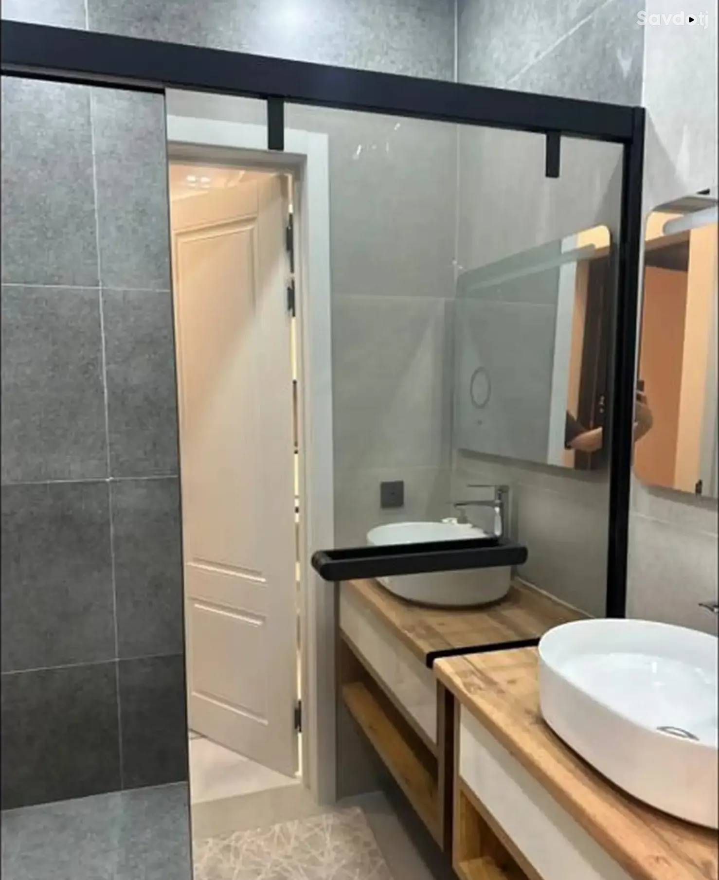 2-комн. квартира, 9 этаж, 77м², Шохмансур