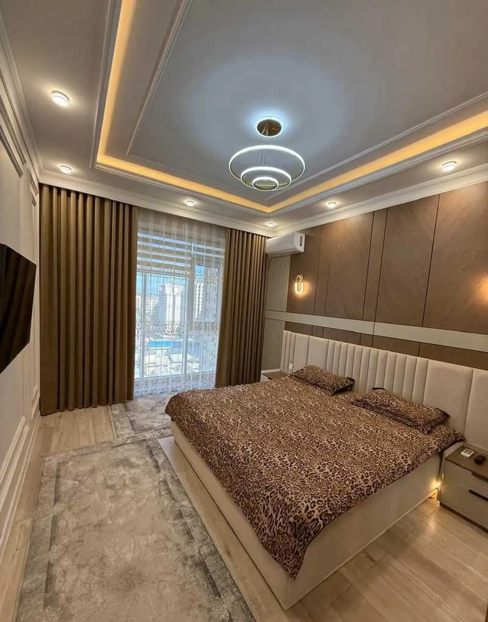 2-комн. квартира, 12 этаж, 90м², гостиница Hilton